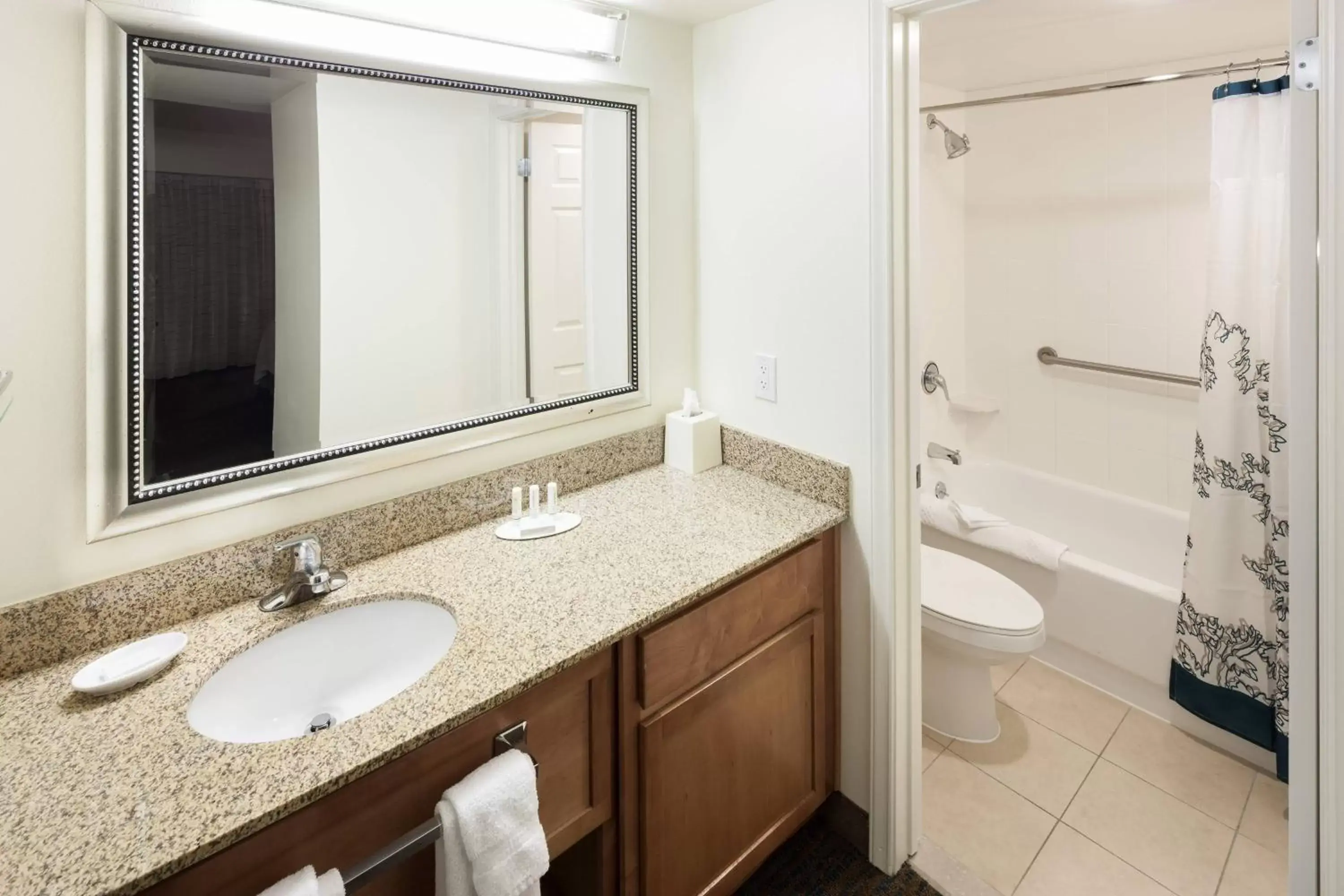 Bathroom in Residence Inn by Marriott Seattle Downtown/Lake Union