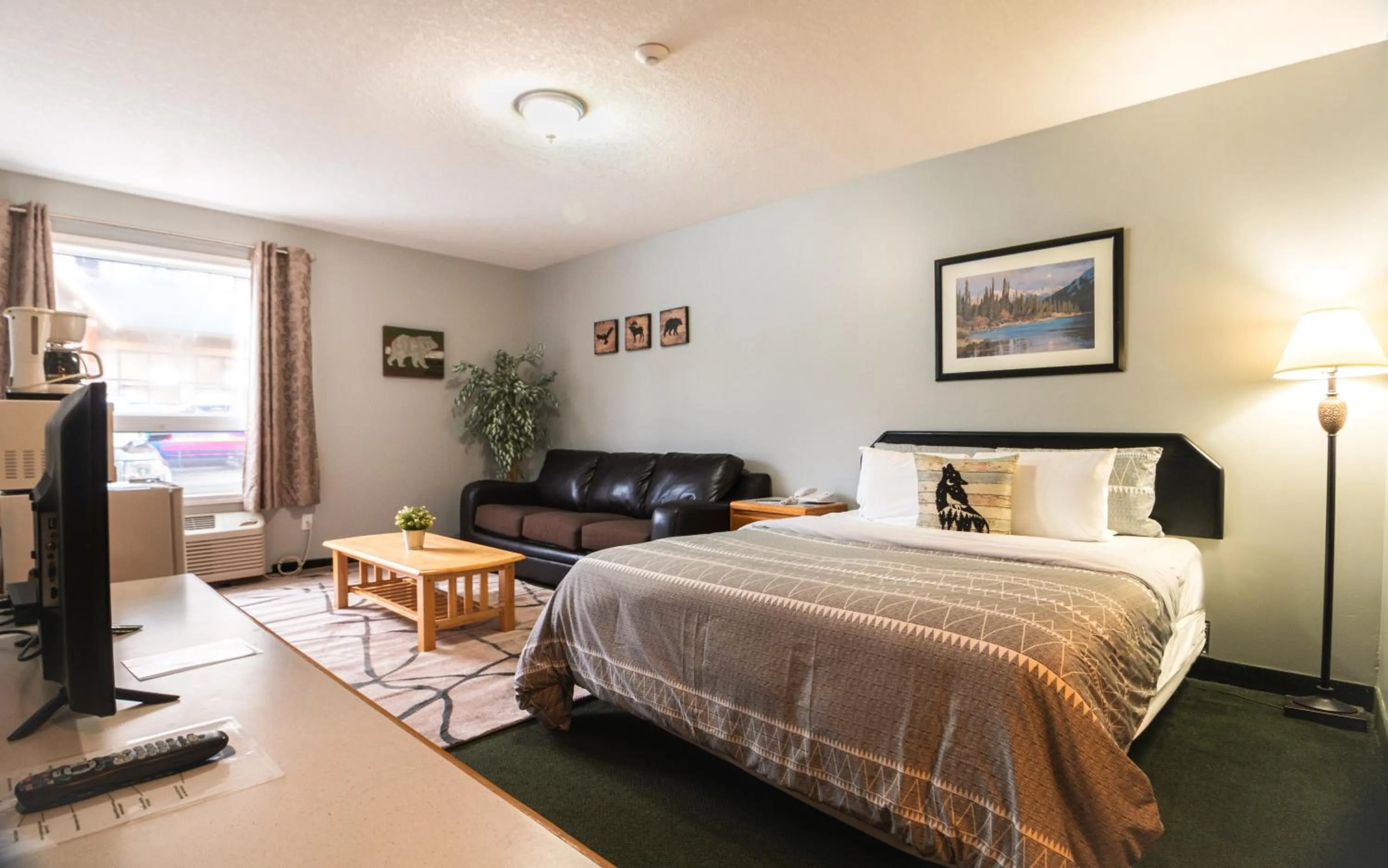 Bed in Mountain View Inn