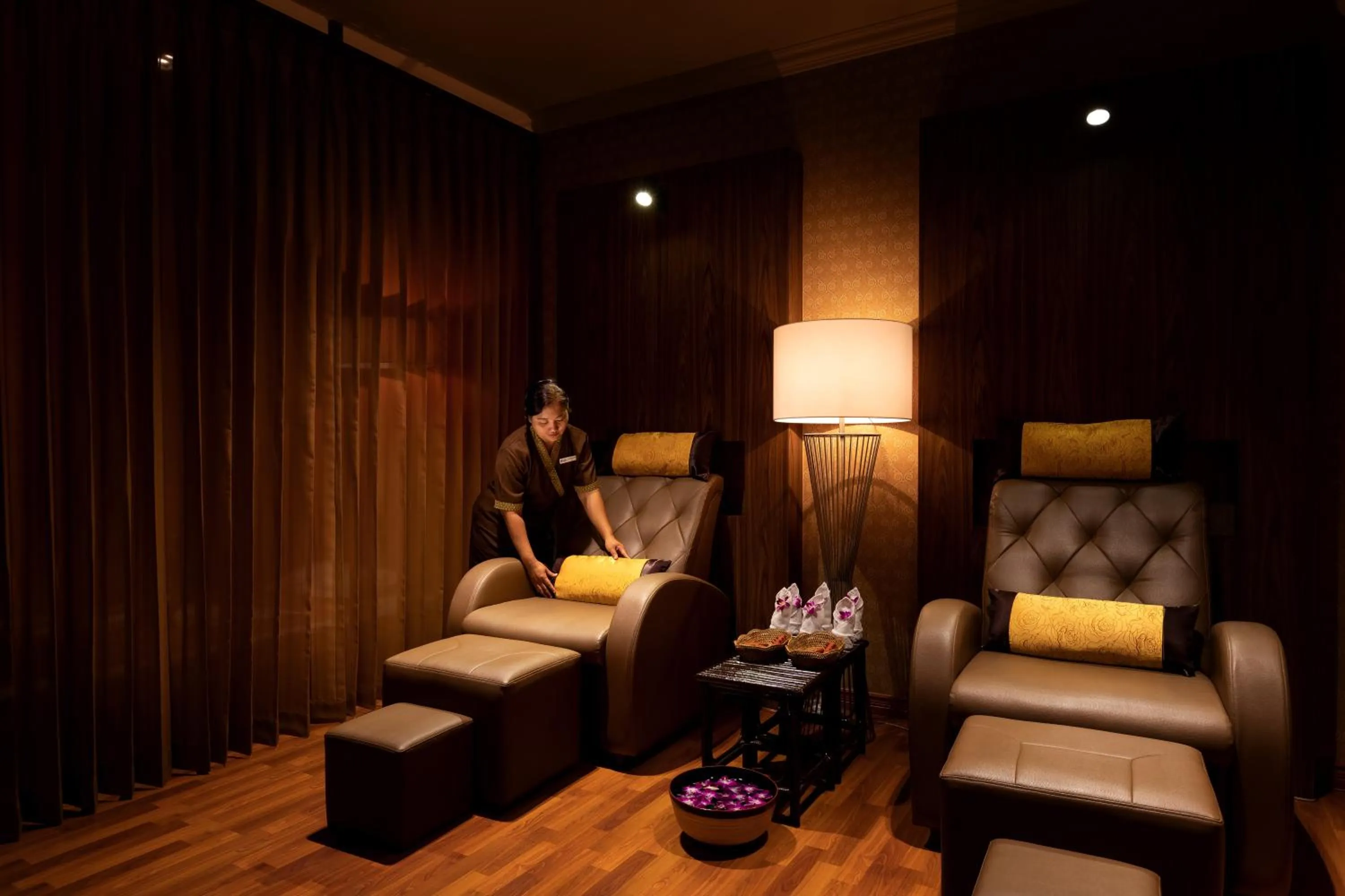 Massage in Grand Palace Hotel