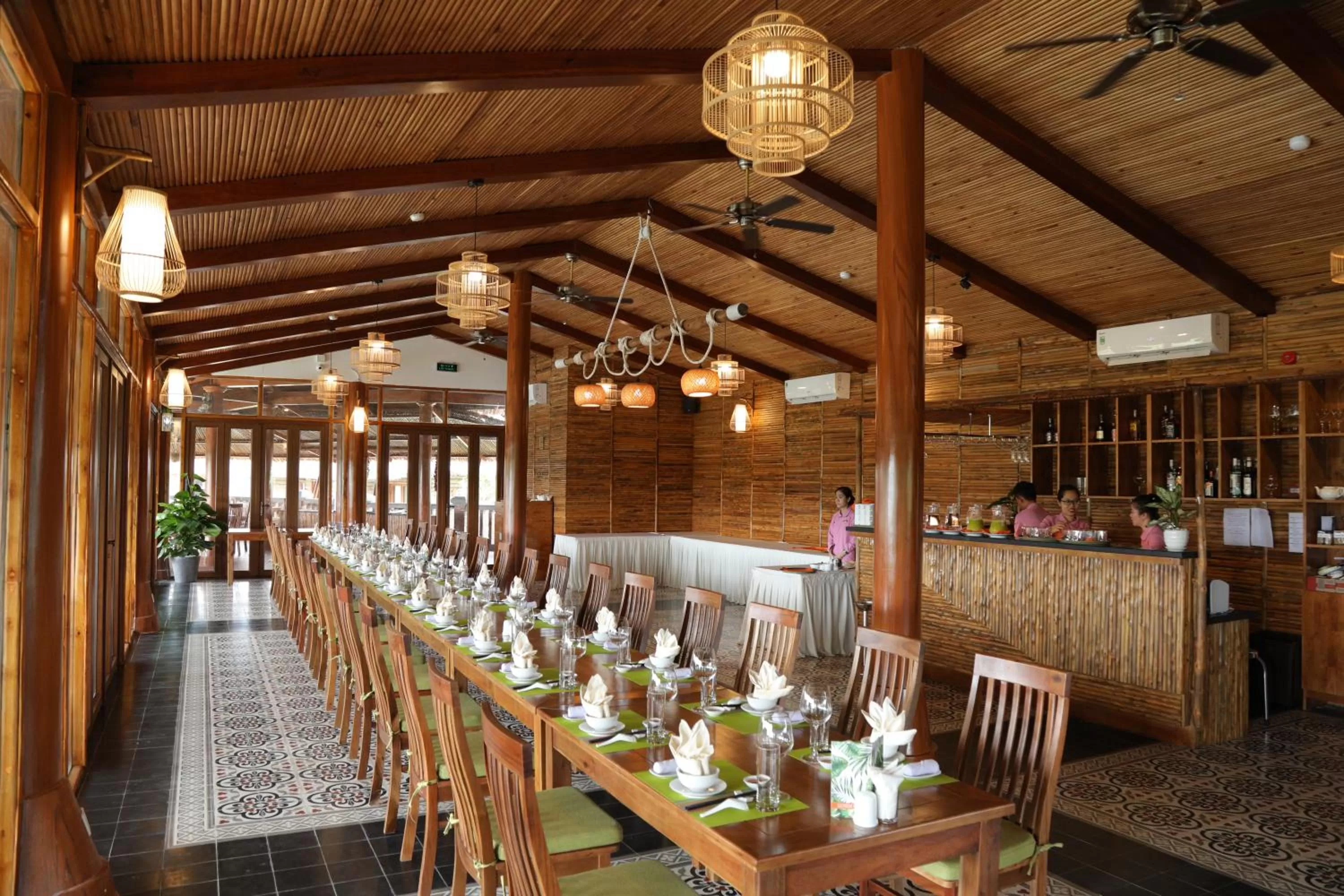 Restaurant/places to eat in Can Tho Ecolodge