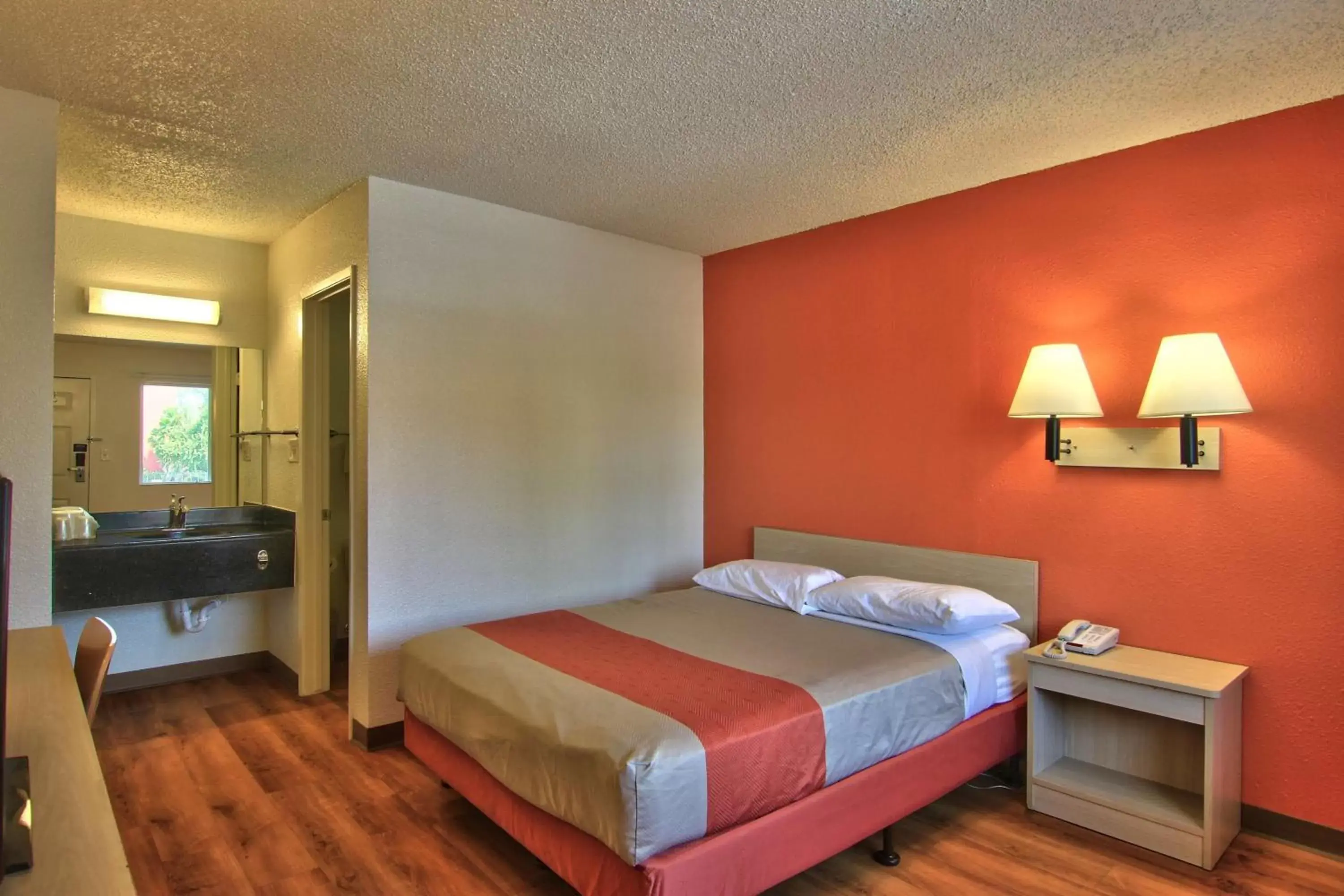 Photo of the whole room, Room Photo in Motel 6-Sacramento, CA - Old Sacramento North