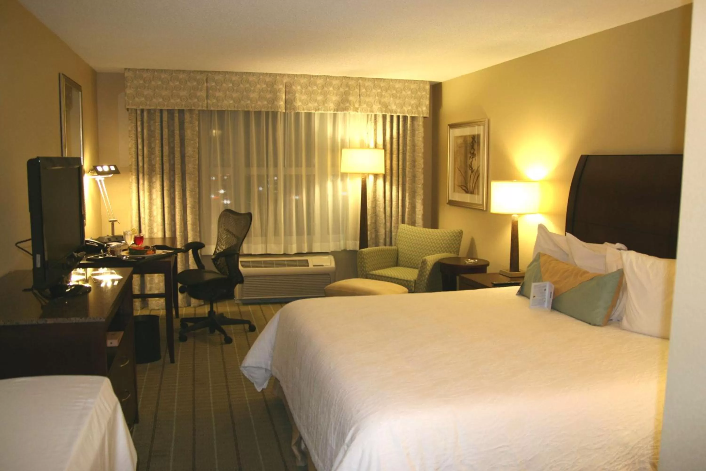 Bed in Hilton Garden Inn Valdosta