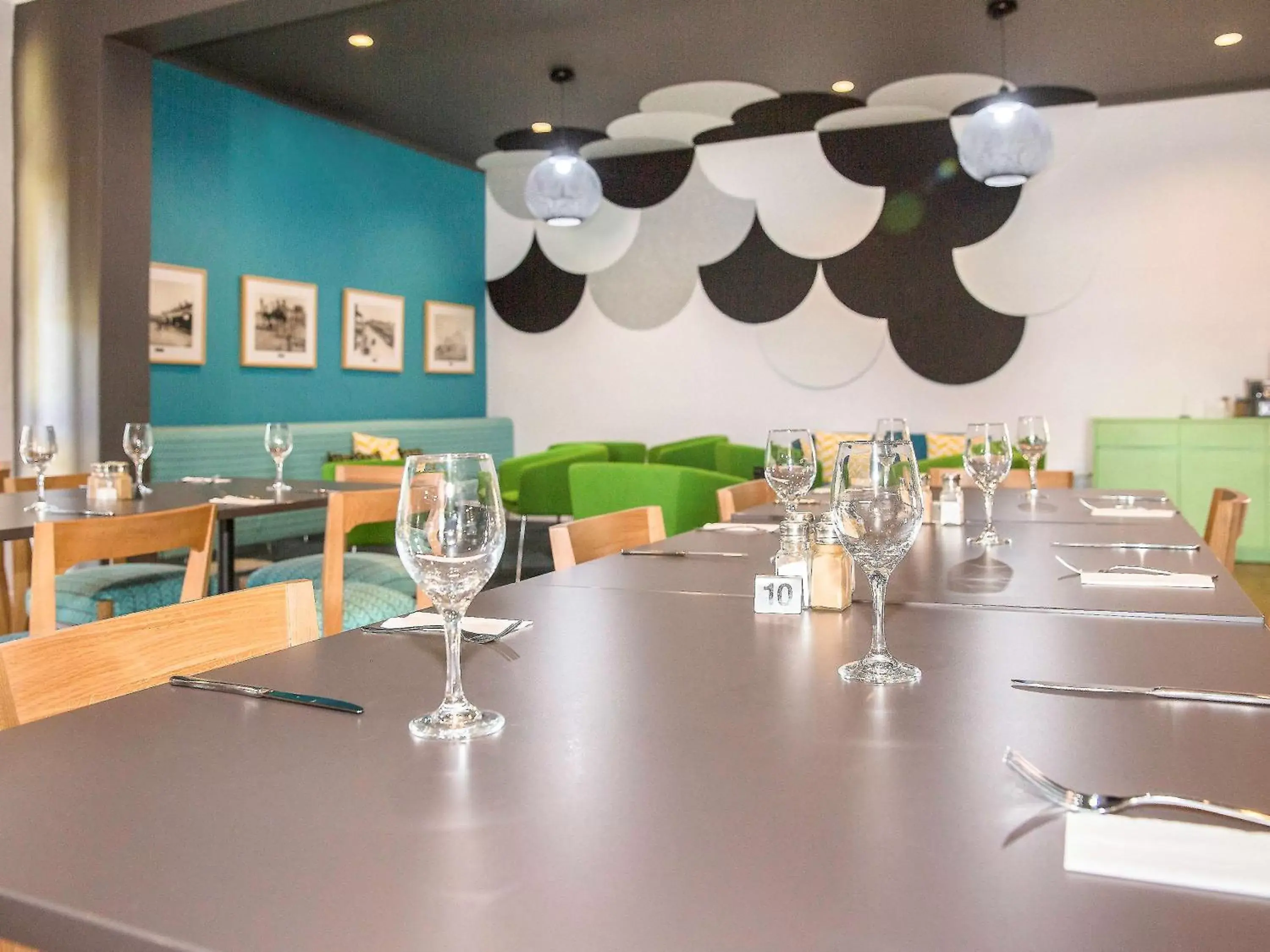 Restaurant/Places to Eat in ibis Styles Geraldton
