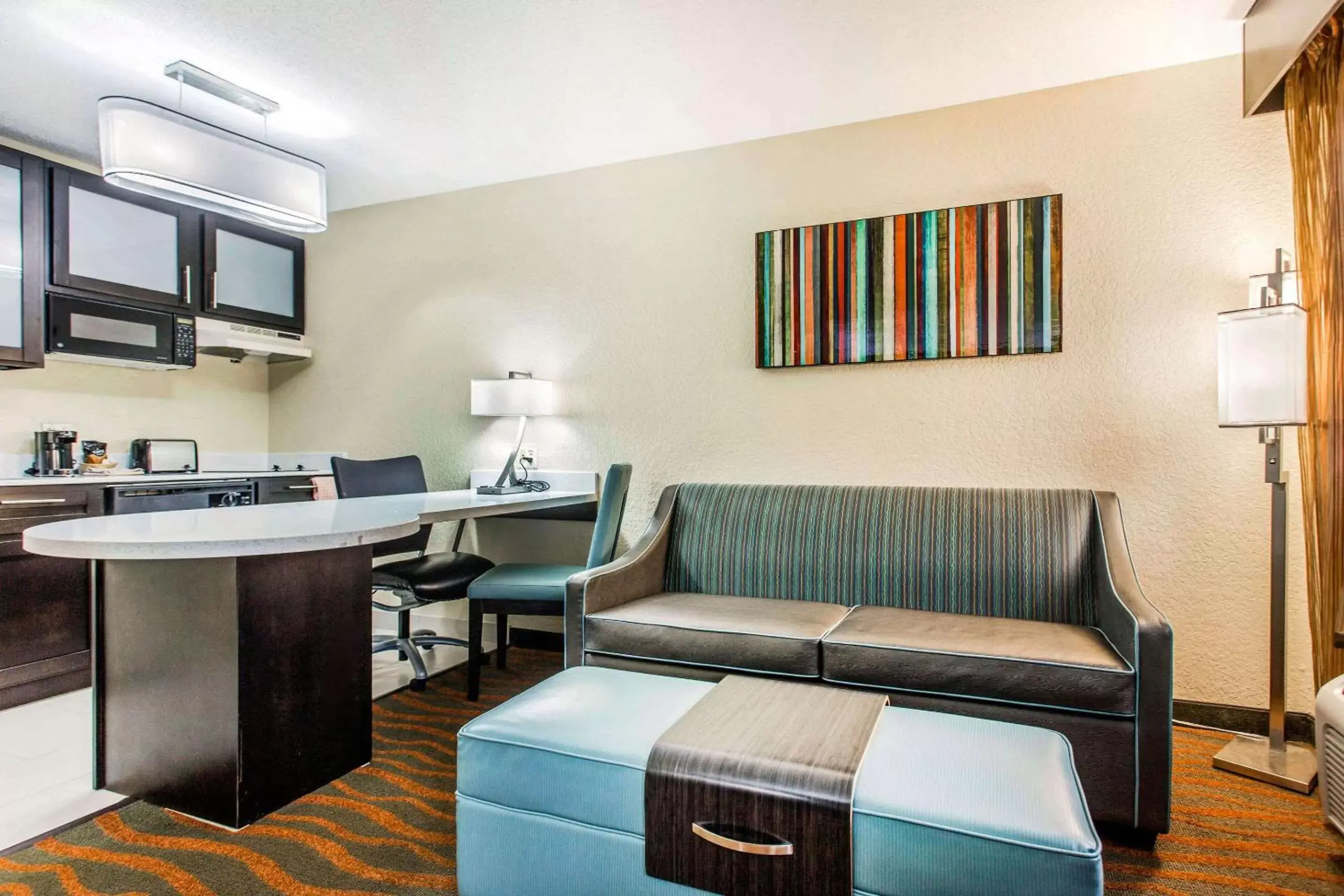 Photo of the whole room in MainStay Suites Greenville Airport