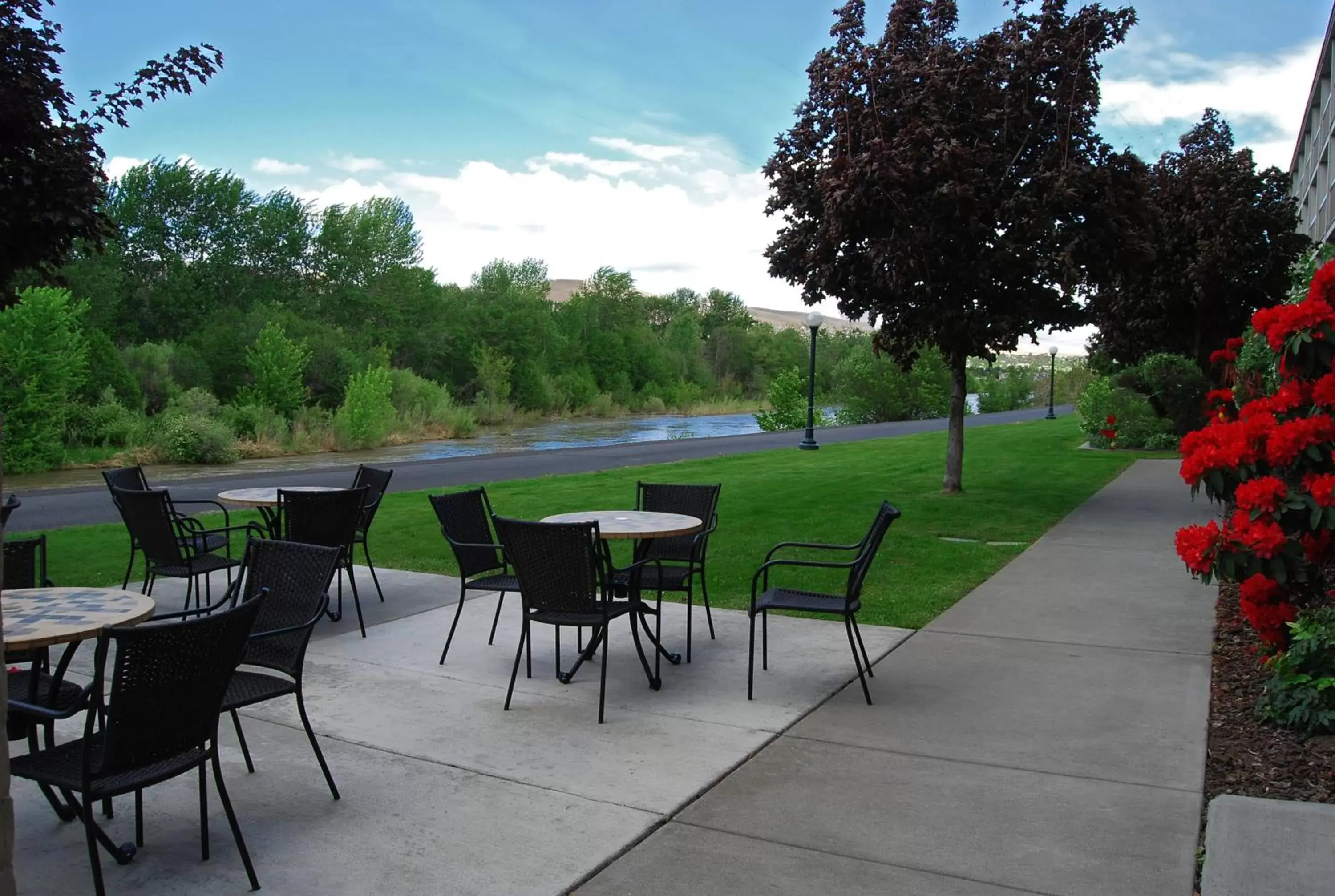 Balcony/Terrace in Baymont by Wyndham Yakima Riverfront