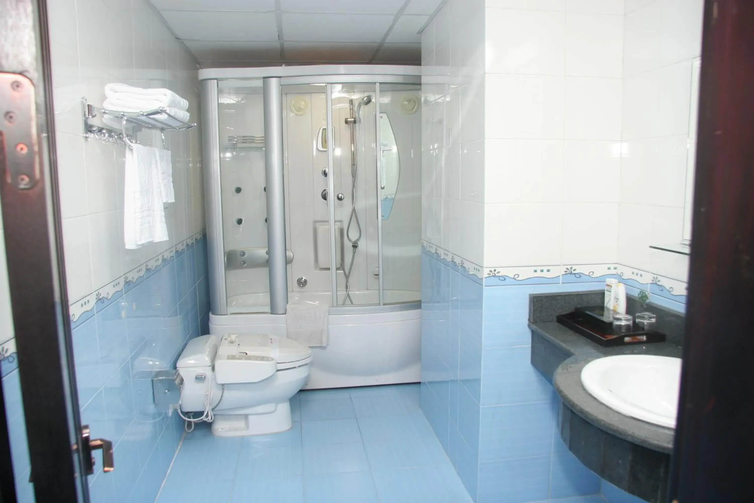 Bathroom in Camela Hotel & Resort