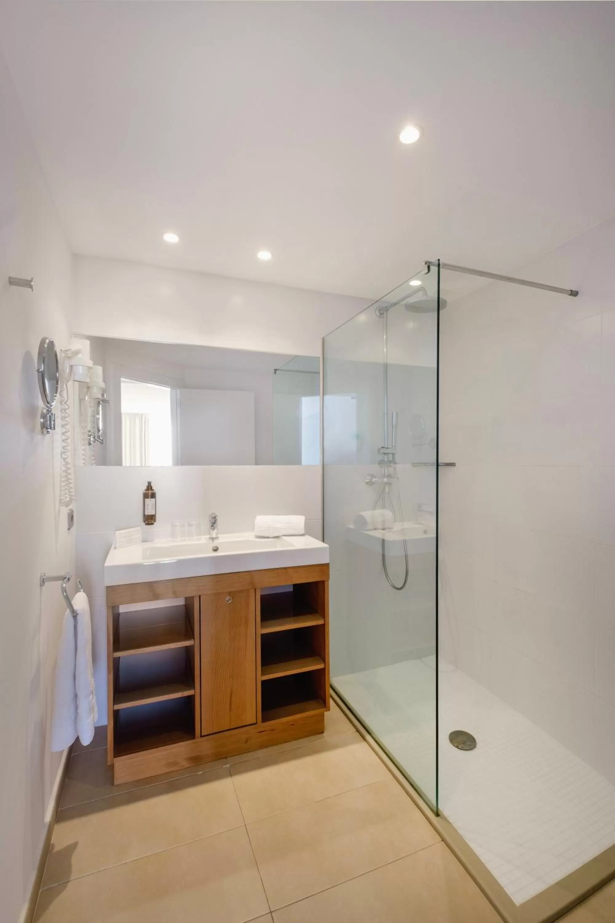 Shower in Sentido Fido Punta del Mar Hotel & Spa - Adults Only