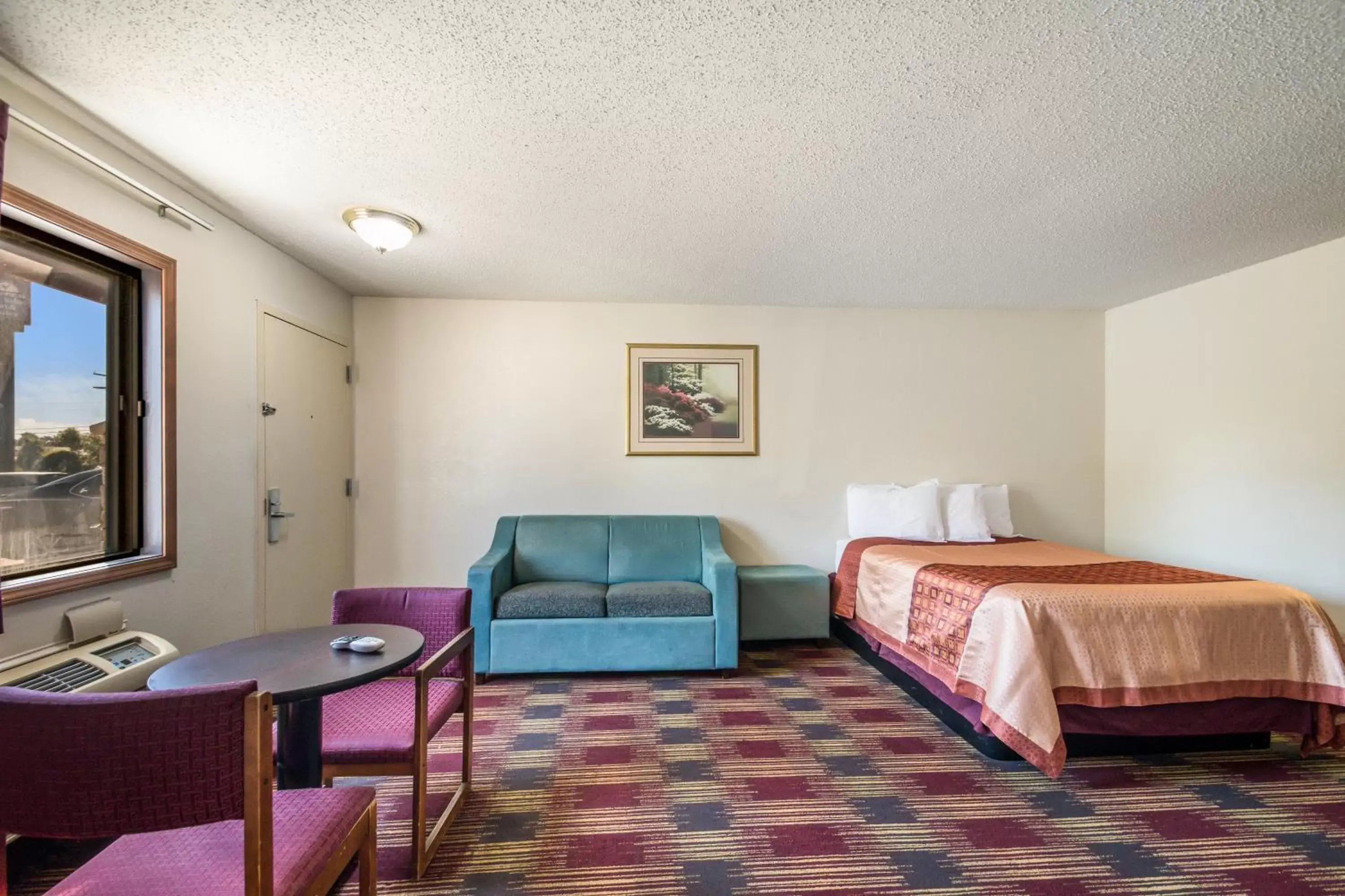 Americas Best Value Inn & Suites Harrisonville