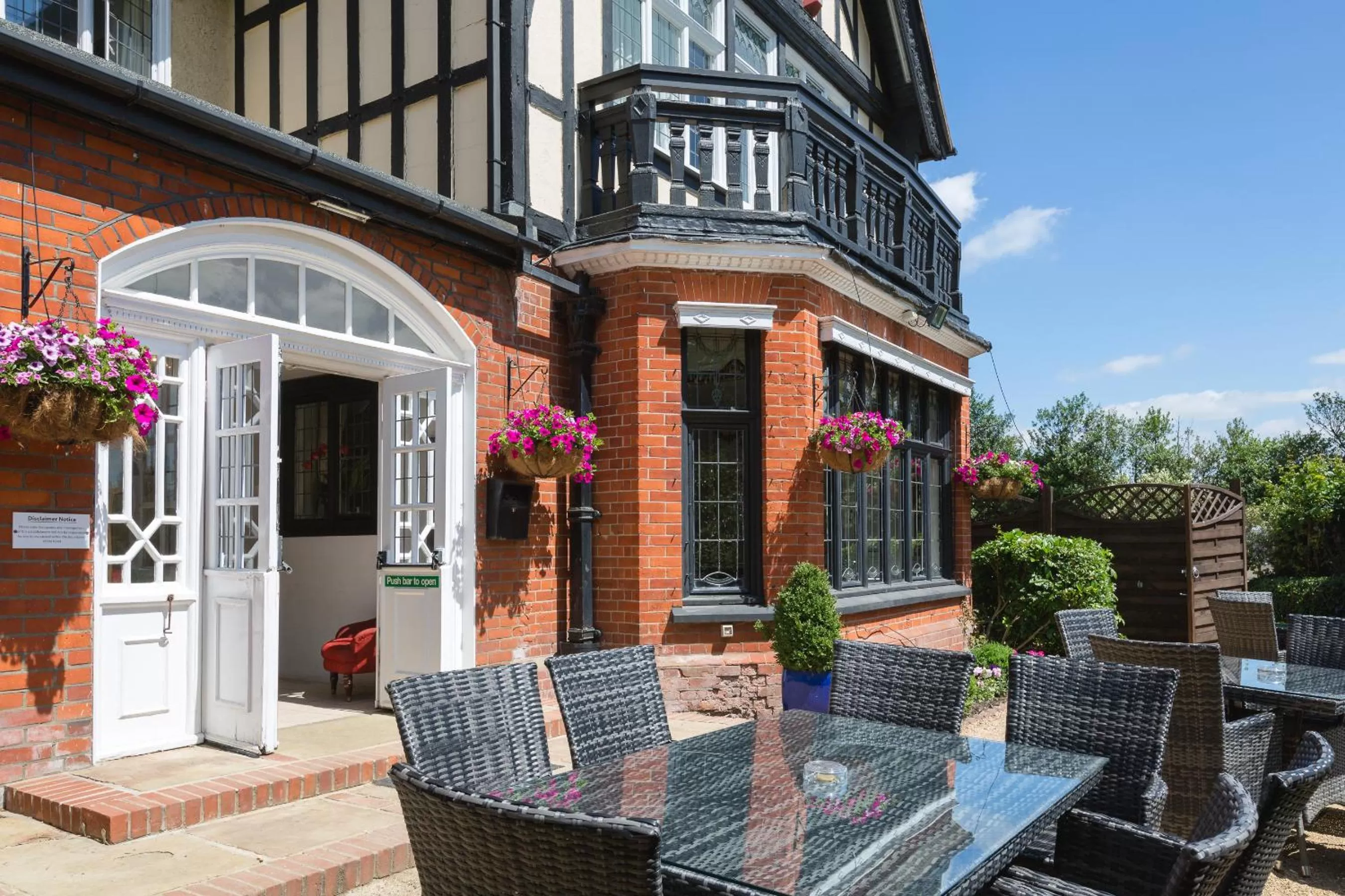 Property building in De Rougemont Manor