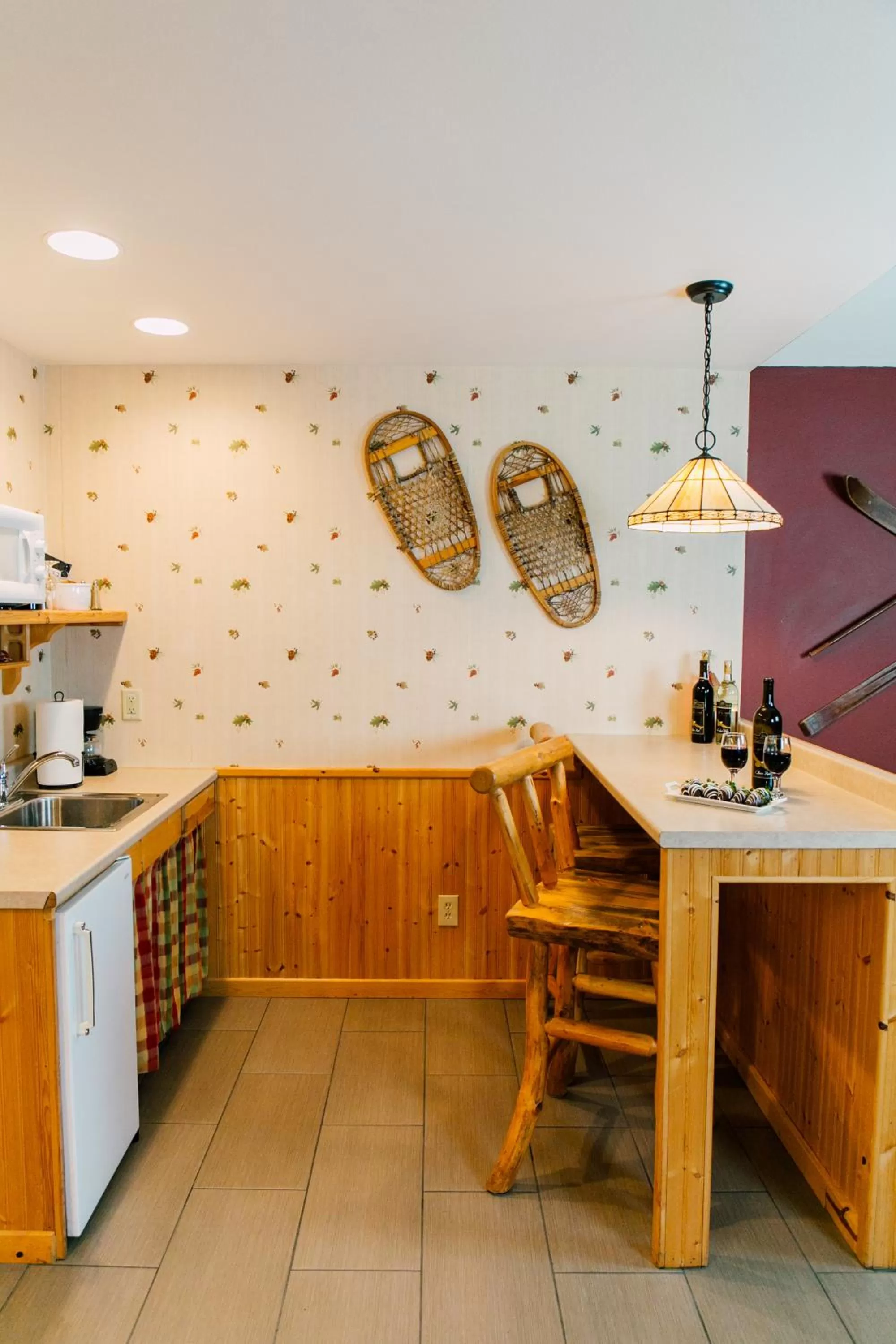 Dining area in Pine River Ranch B&B