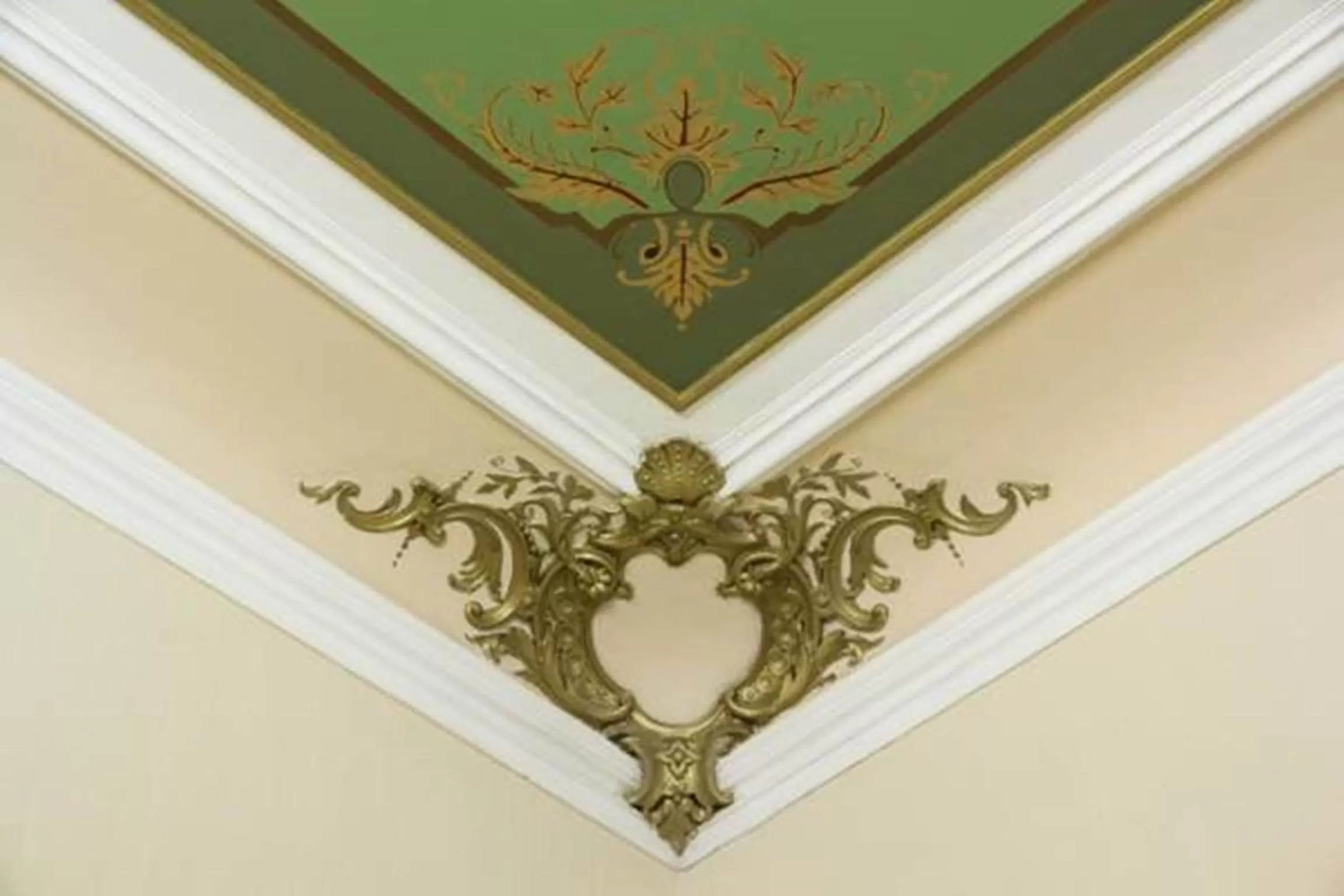 Decorative detail in Grand Boutique Hotel