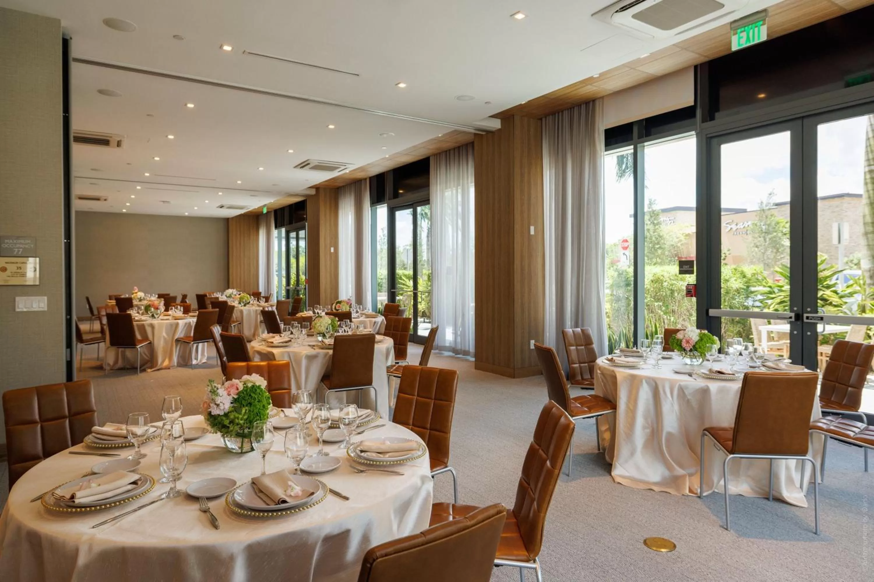 Lobby or reception in AC Hotel by Marriott Fort Lauderdale Sawgrass Mills Sunrise