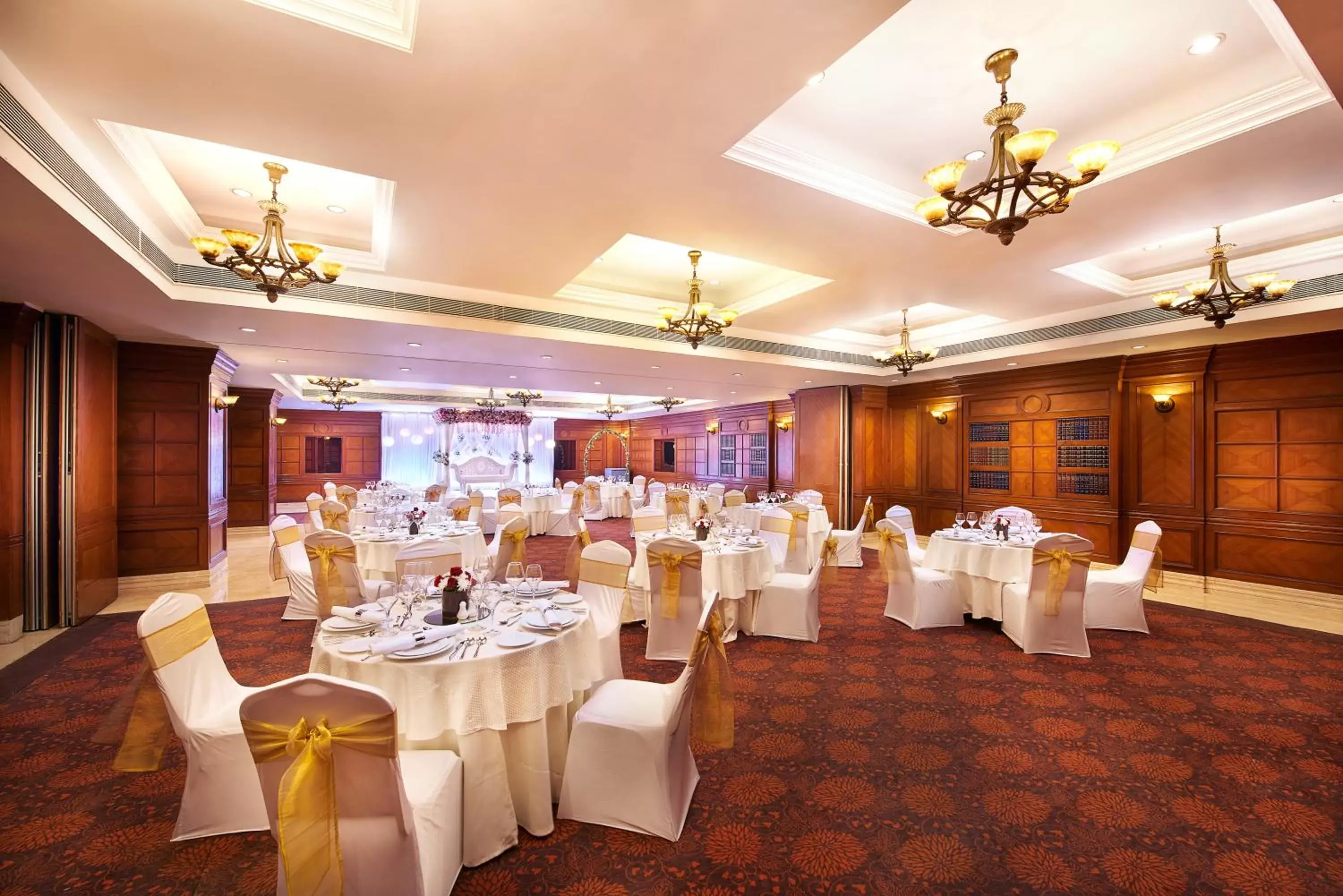 Restaurant/places to eat, Banquet Facilities in The Accord Metropolitan