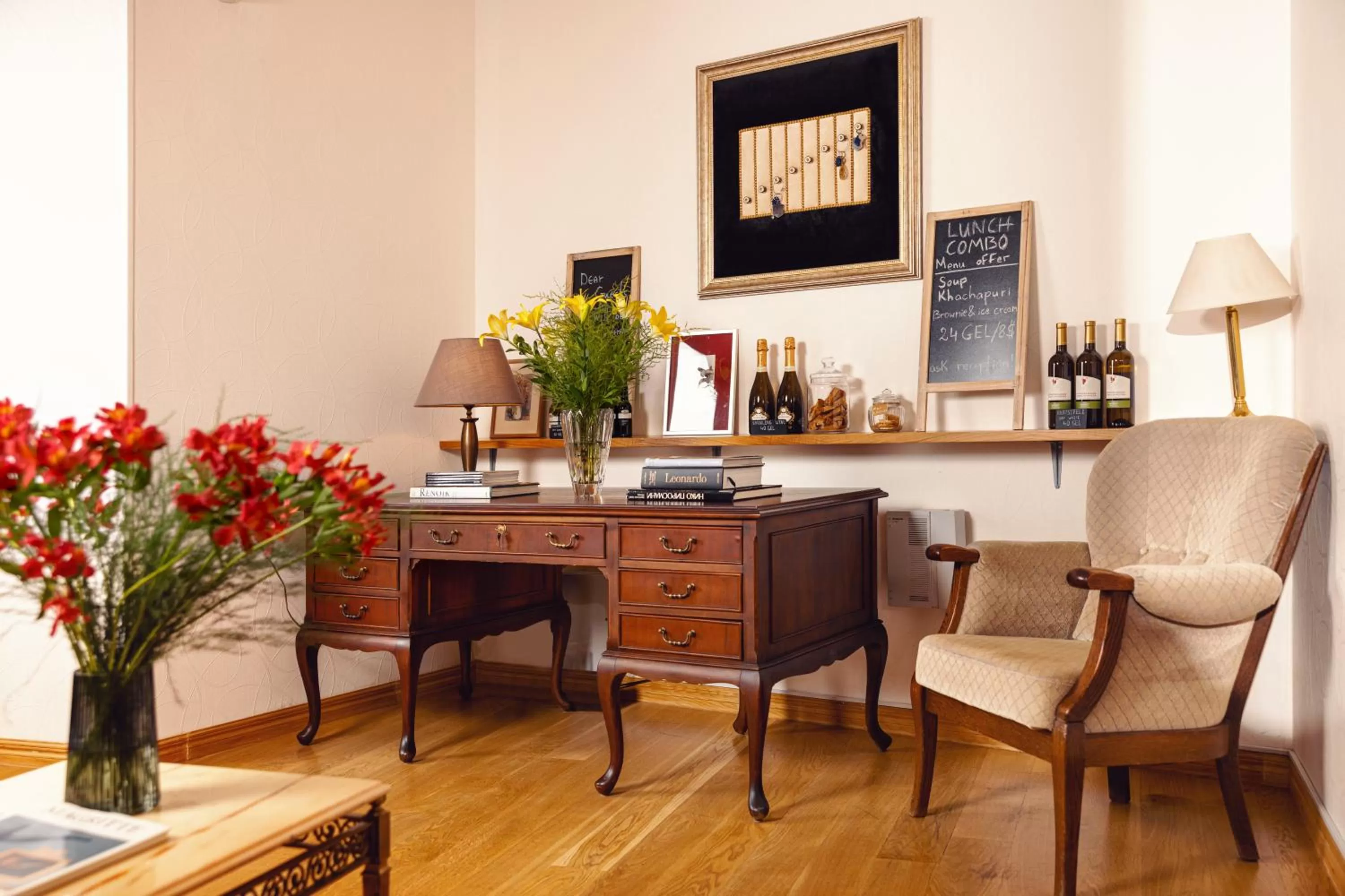 Lobby or reception in Octava Boutique Hotel