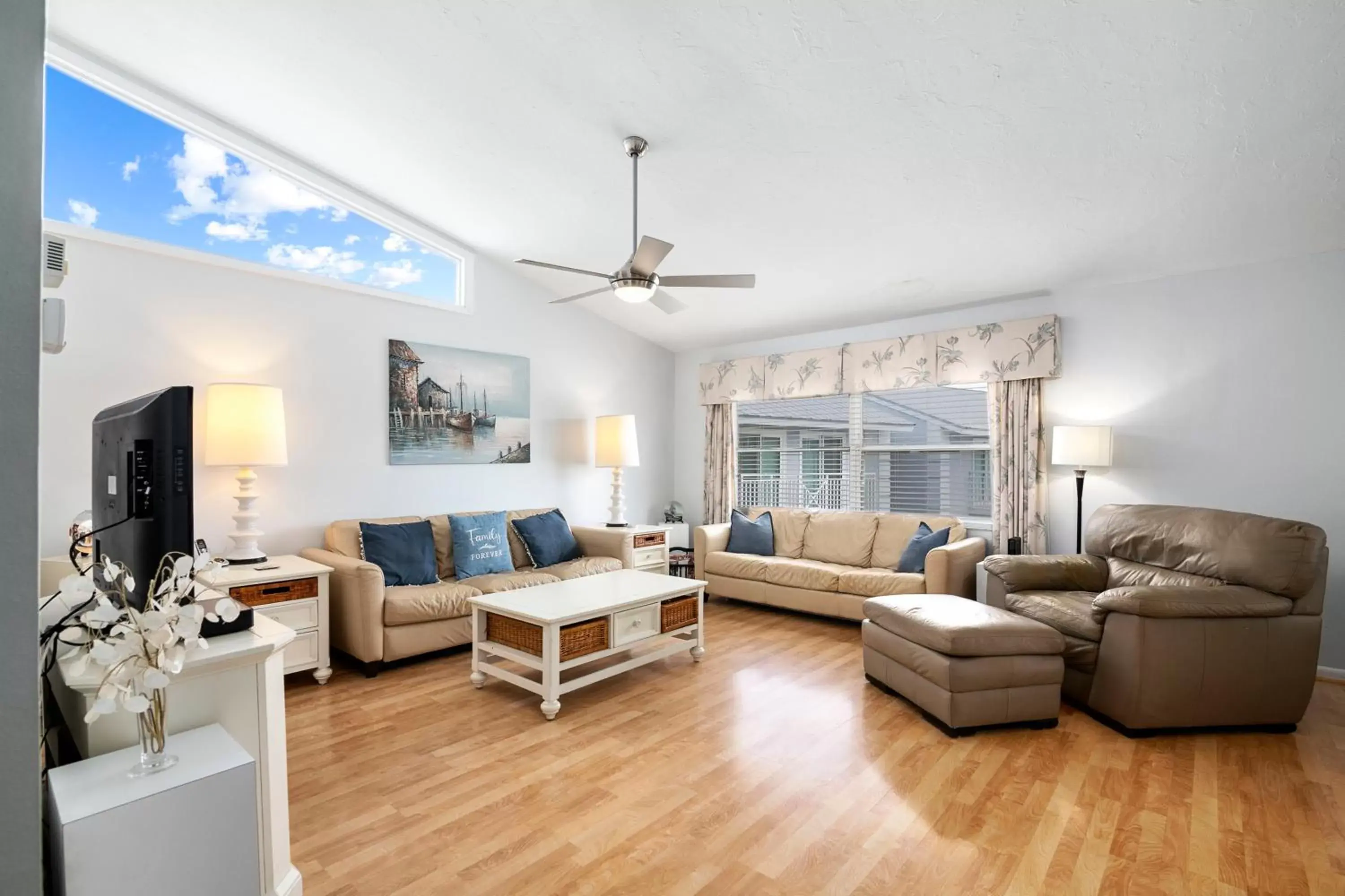 Living room in The Ringling Beach House Living room in The Ringling Beach House