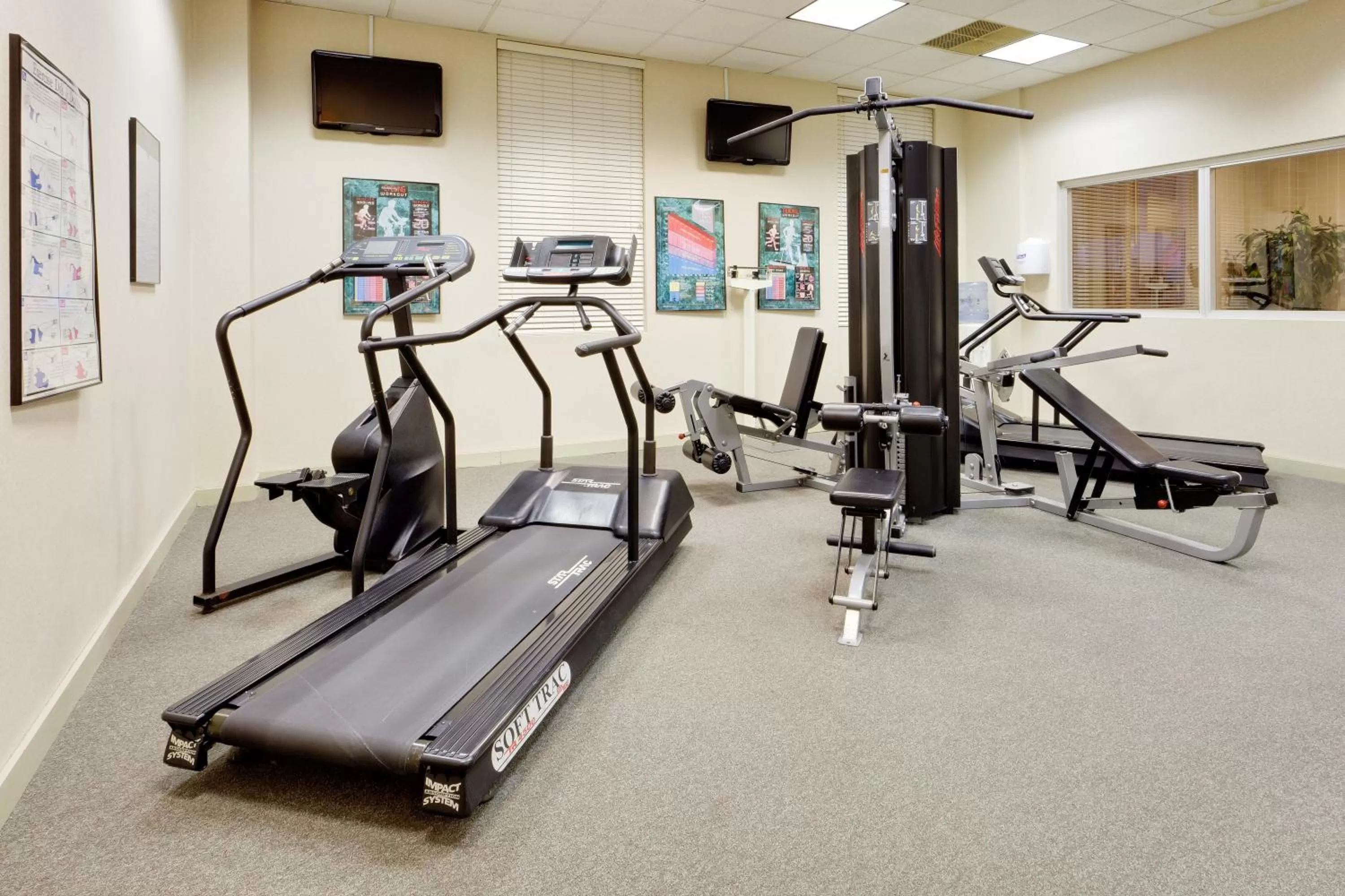 Fitness centre/facilities in Burrstone Inn, an Ascend Collection Hotel