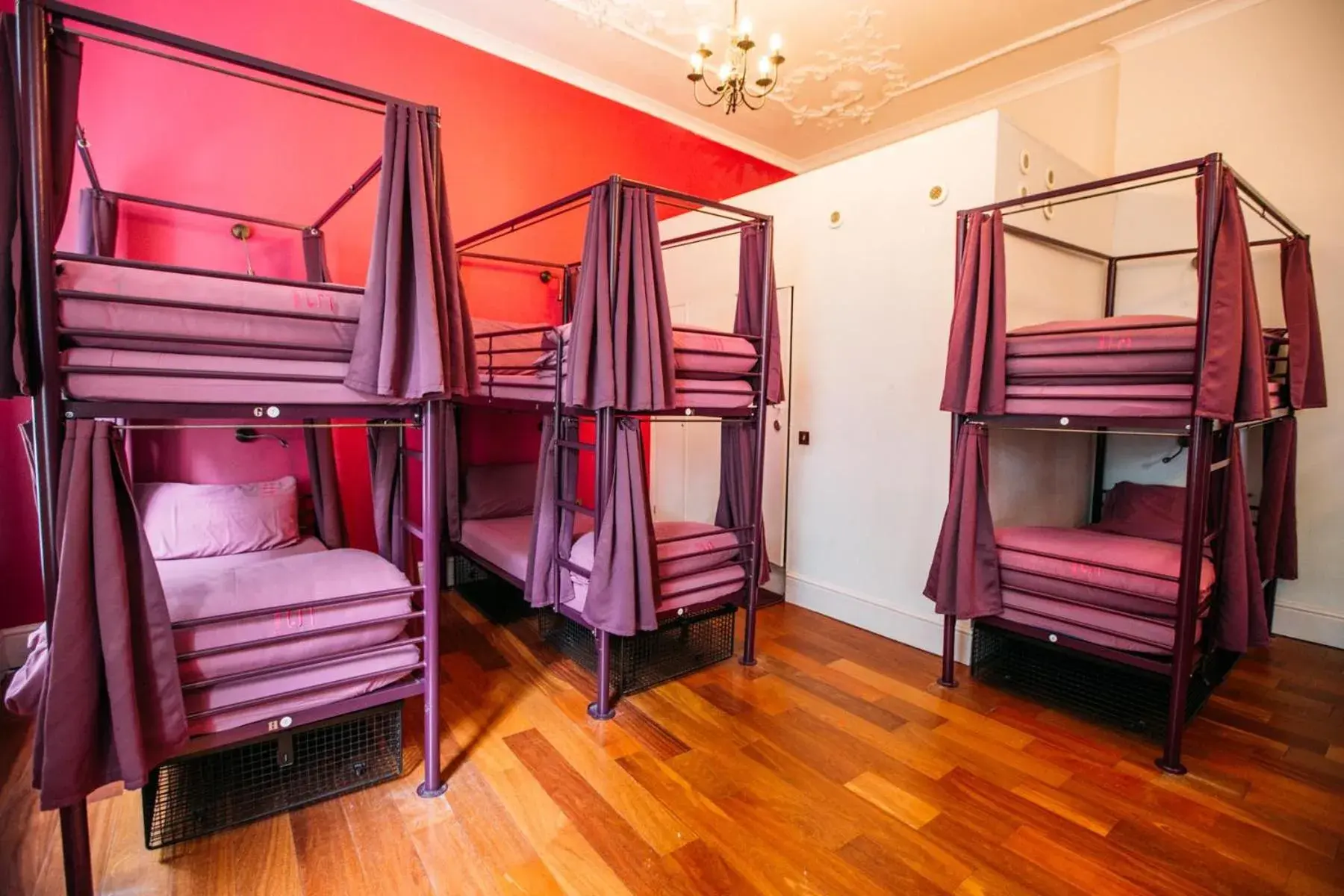 Photo of the whole room, Bunk Bed in Safestay York