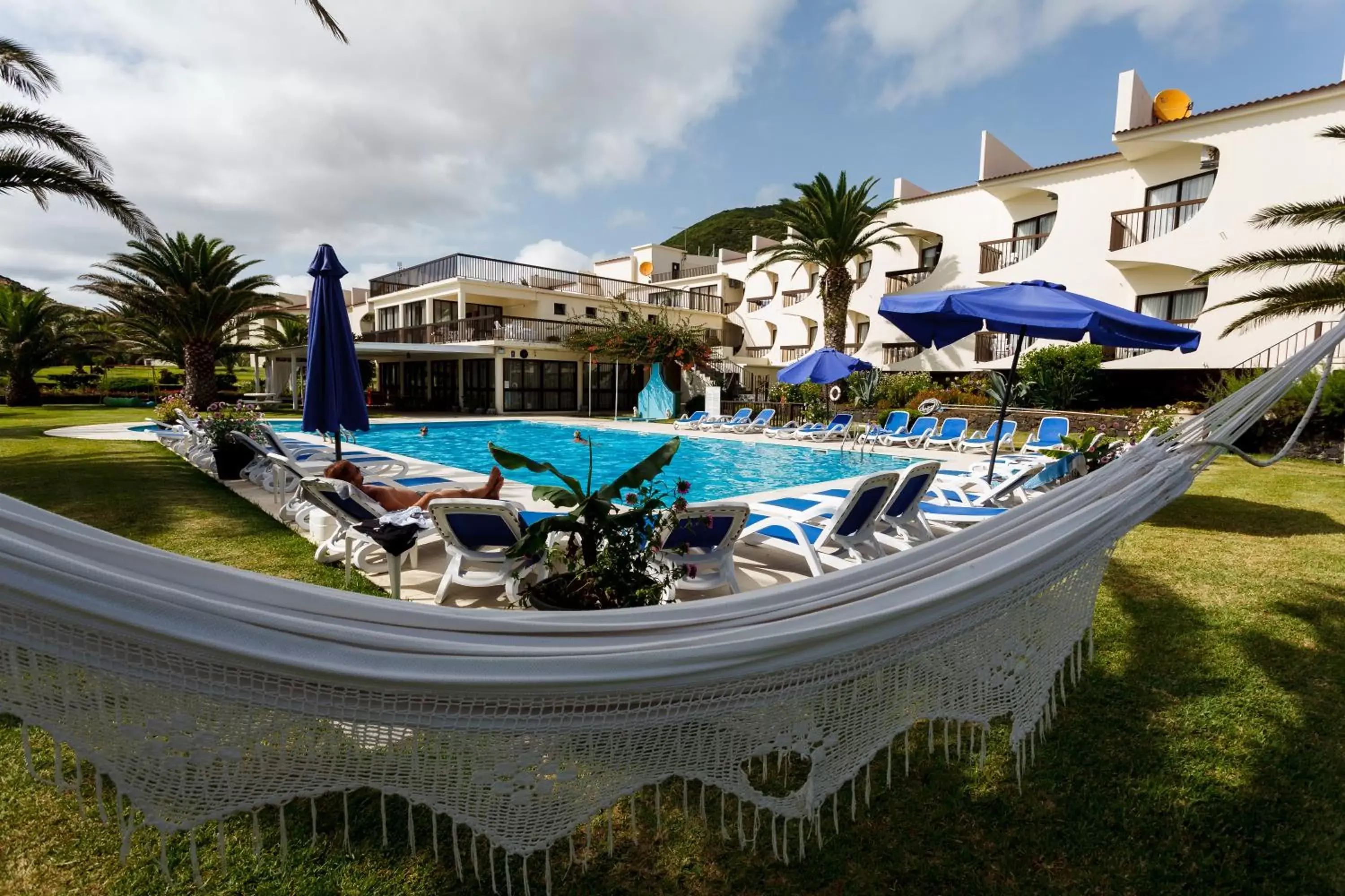 Garden, Swimming Pool in Hotel Sao Jorge Garden