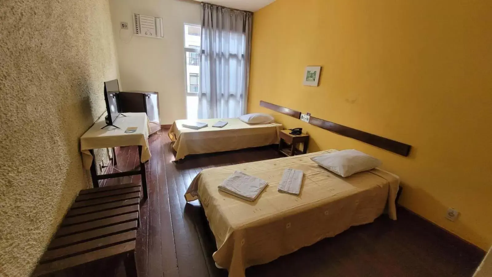 Twin Room in Hotur Hotel Twin Room in Hotur Hotel