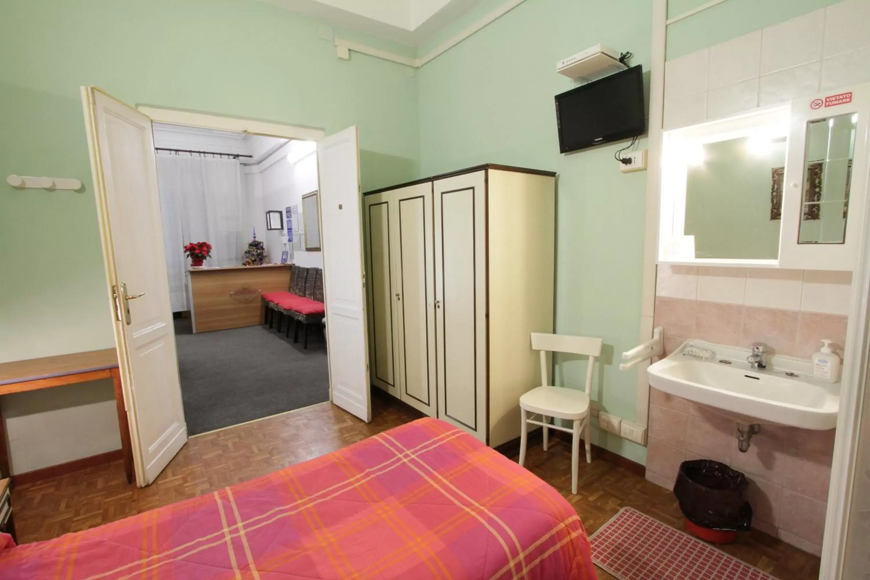 Photo of the whole room, Bathroom in Hotel Barone