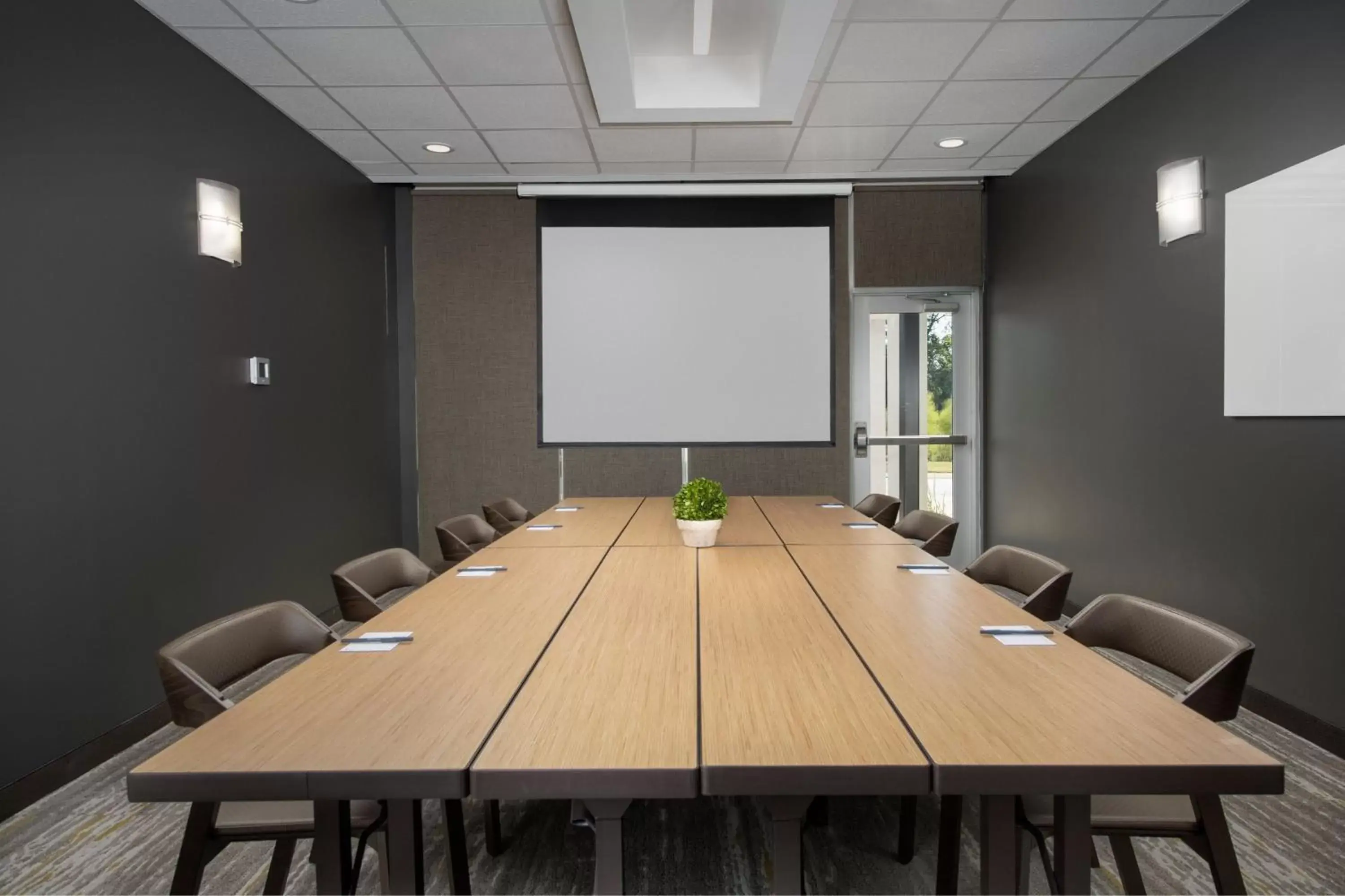 Meeting/conference room in SpringHill Suites by Marriott Tuscaloosa