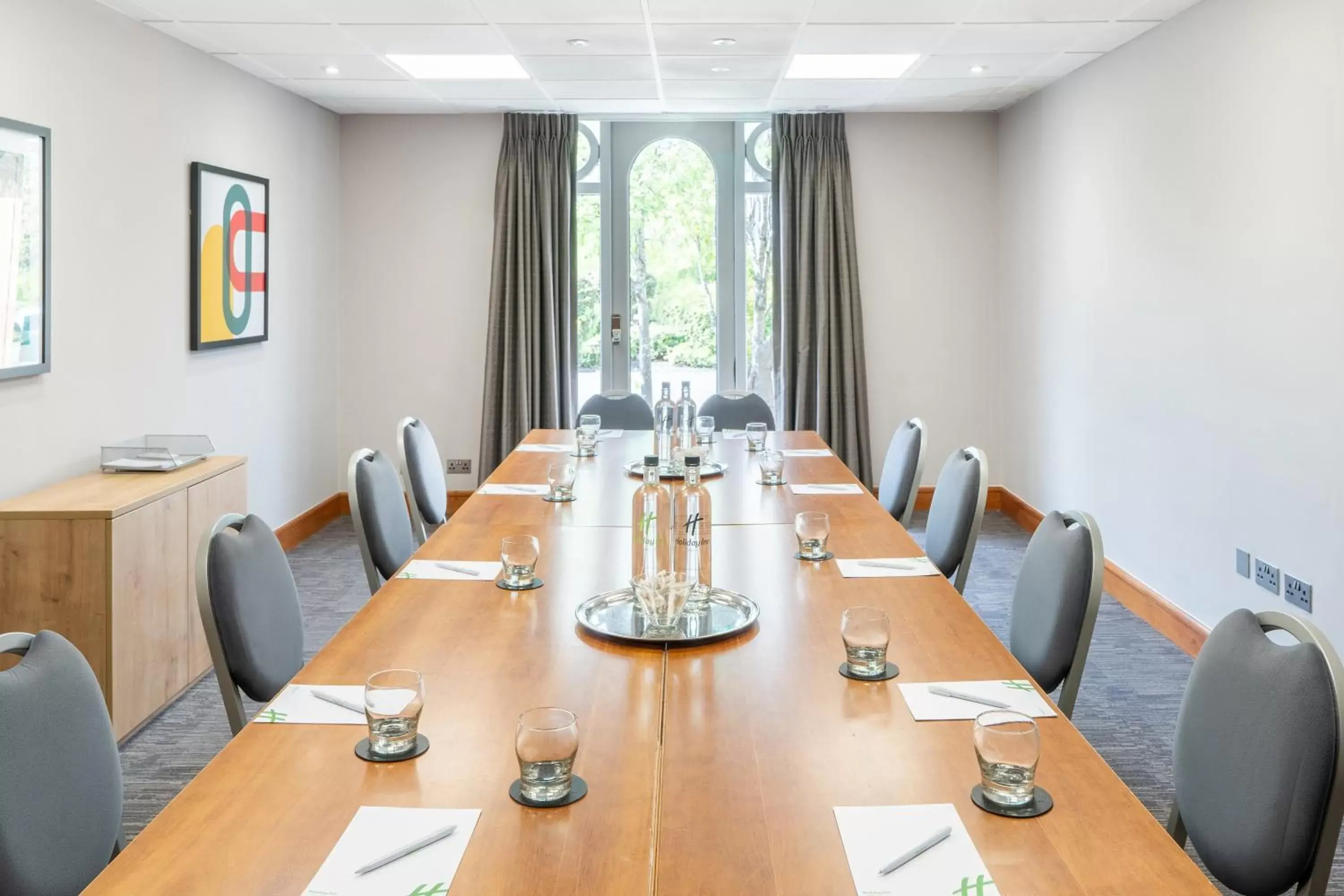 Meeting/conference room in Holiday Inn Gloucester - Cheltenham, an IHG Hotel