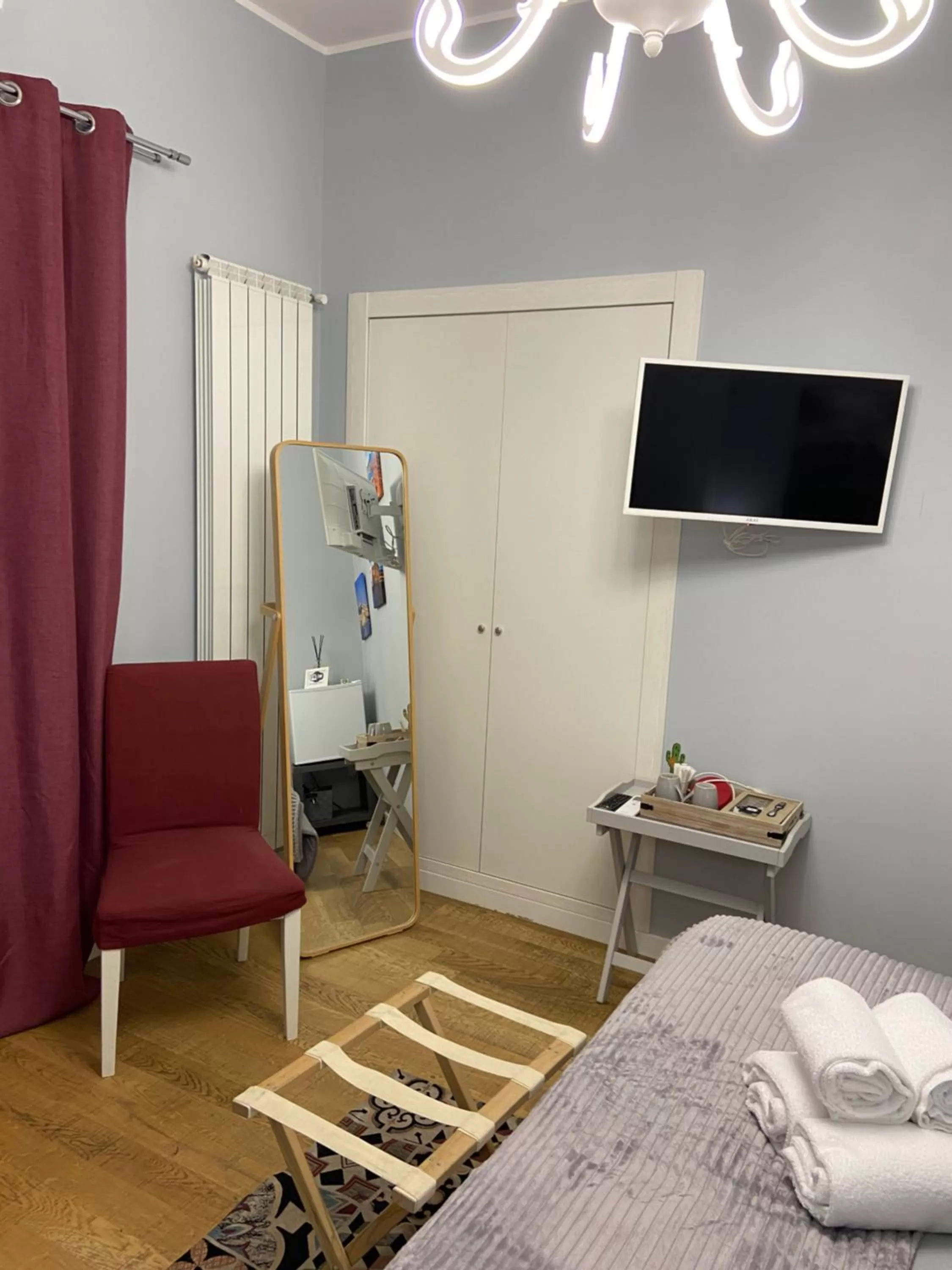 TV/Entertainment Center in B&B Vesù