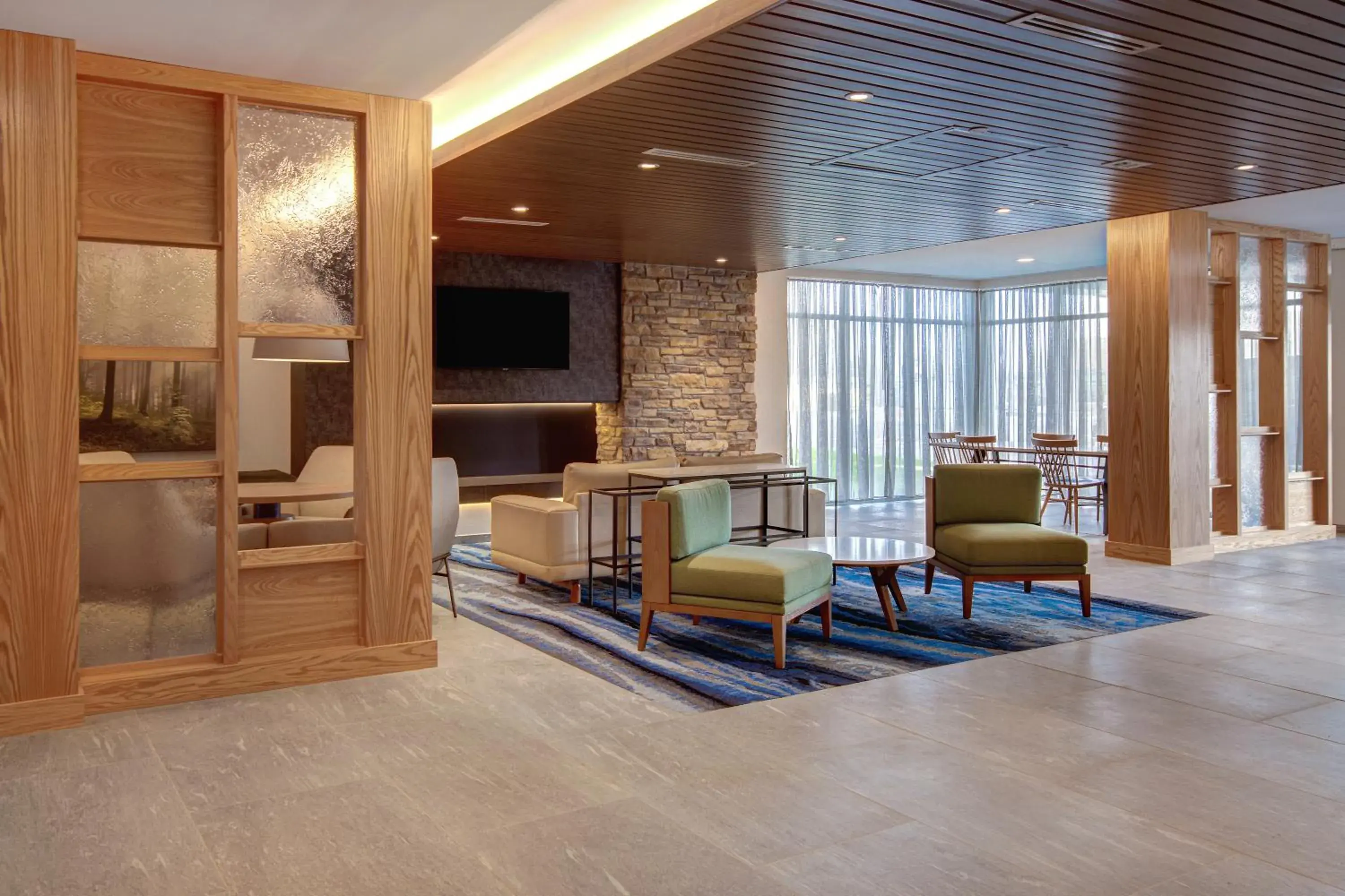 Lobby or reception in Fairfield by Marriott Inn & Suites Rochester Hills