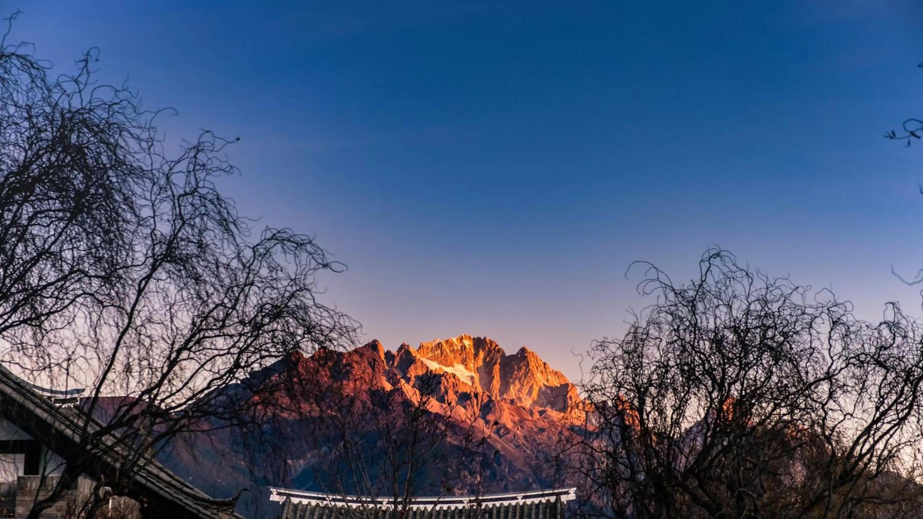 Natural landscape in Banyan Tree Lijiang