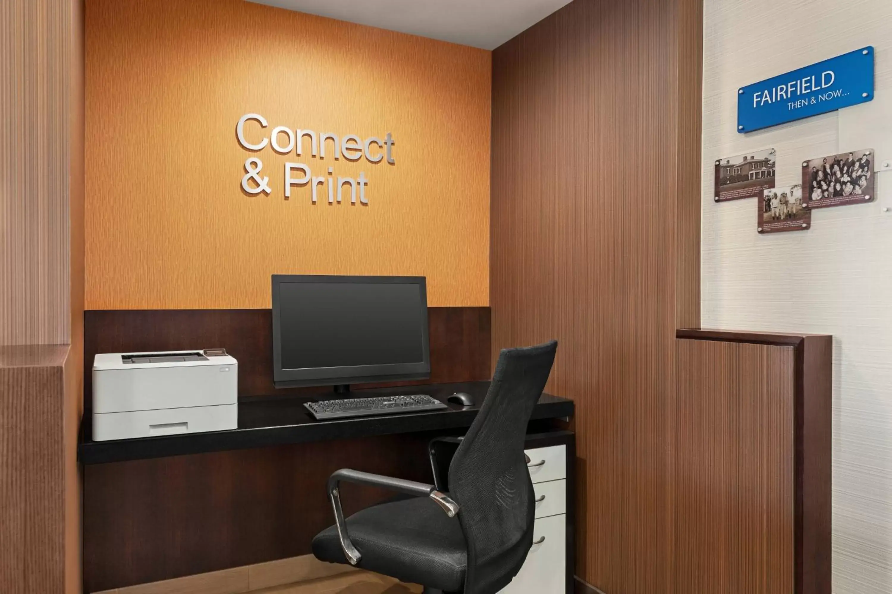 Business facilities in Fairfield Inn Philadelphia Airport