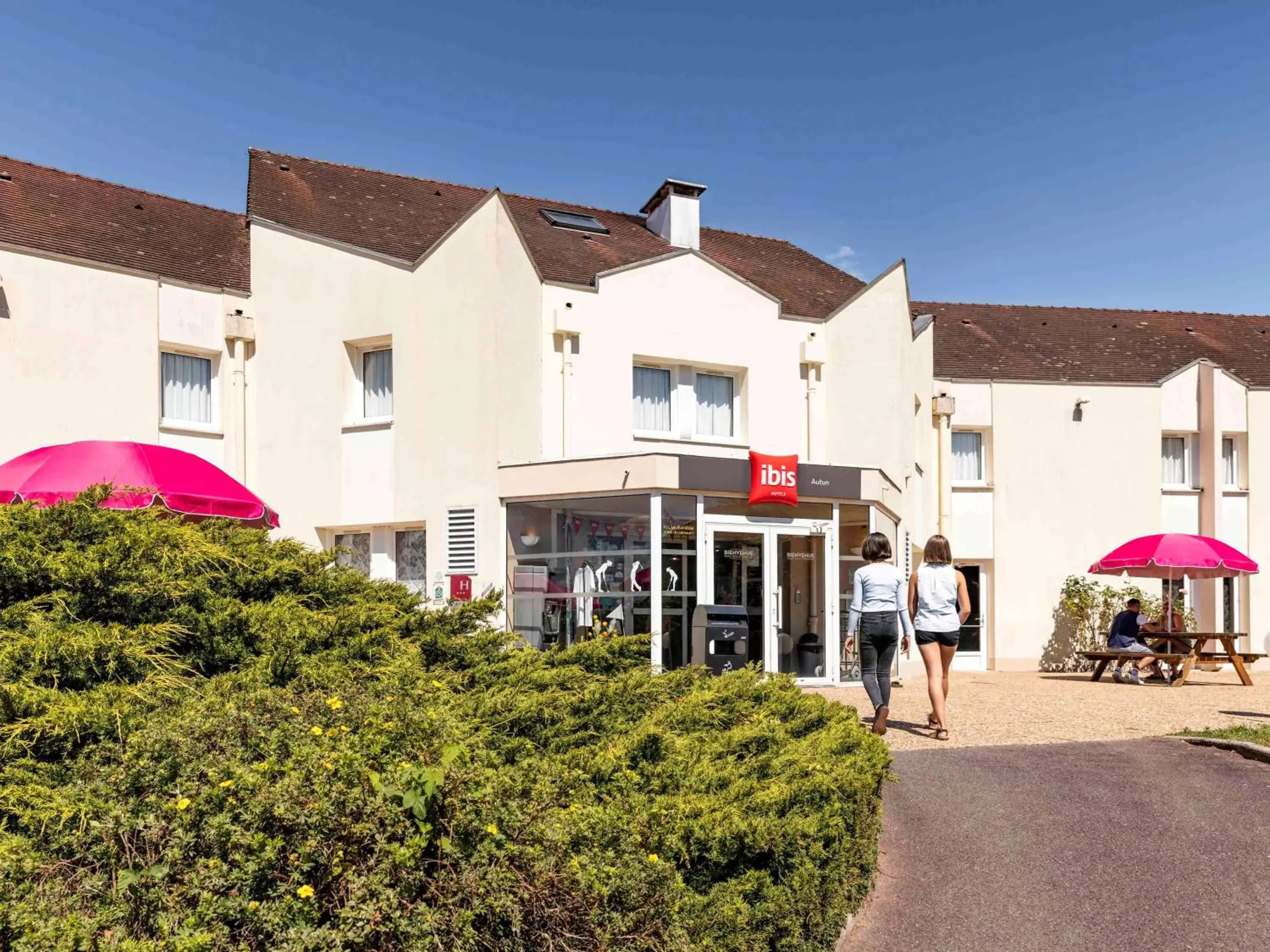 Property Building in Hotel ibis Autun
