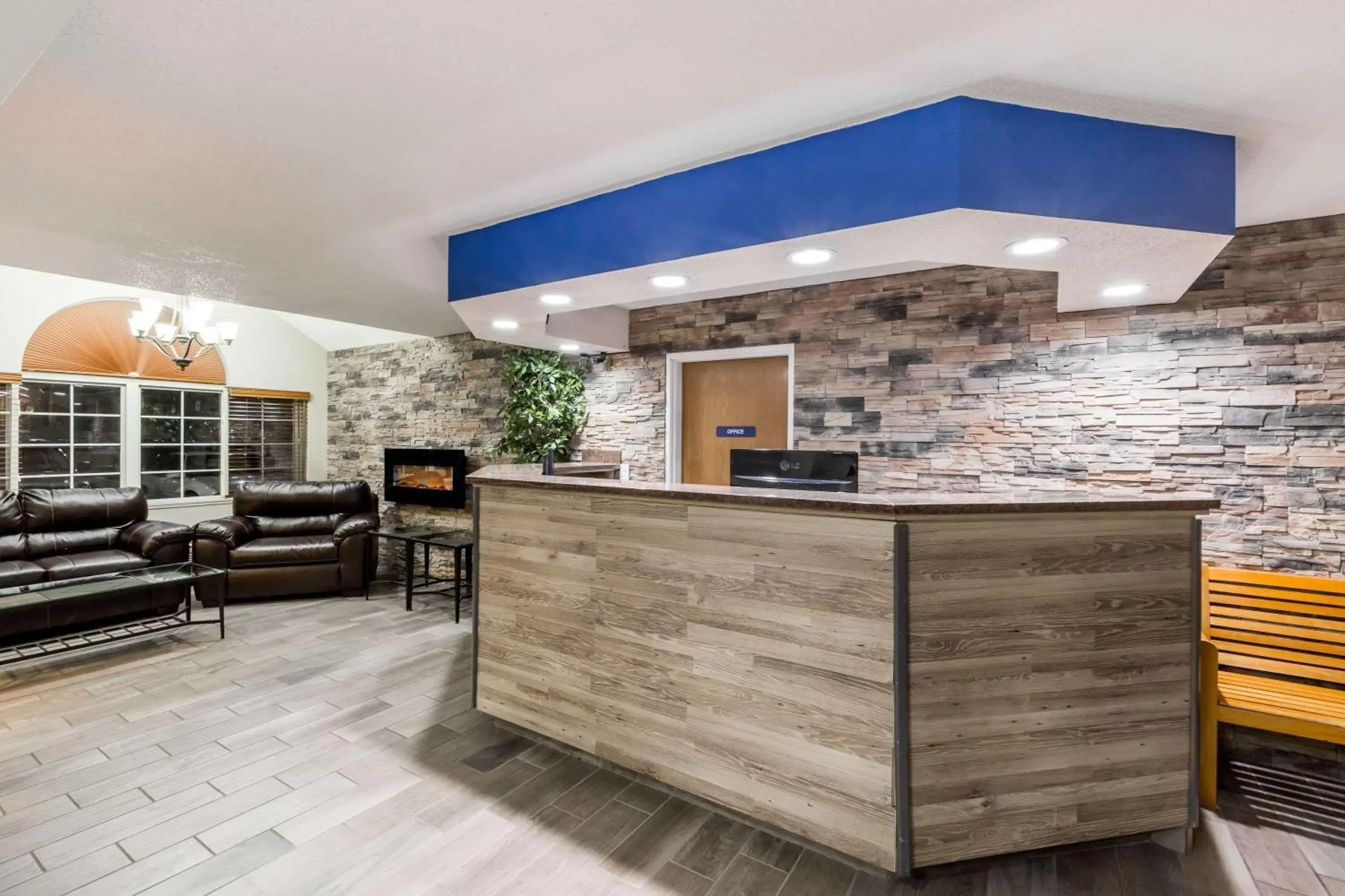 Lobby or reception, Lobby/Reception in Microtel Inn & Suites by Wyndham Sioux Falls