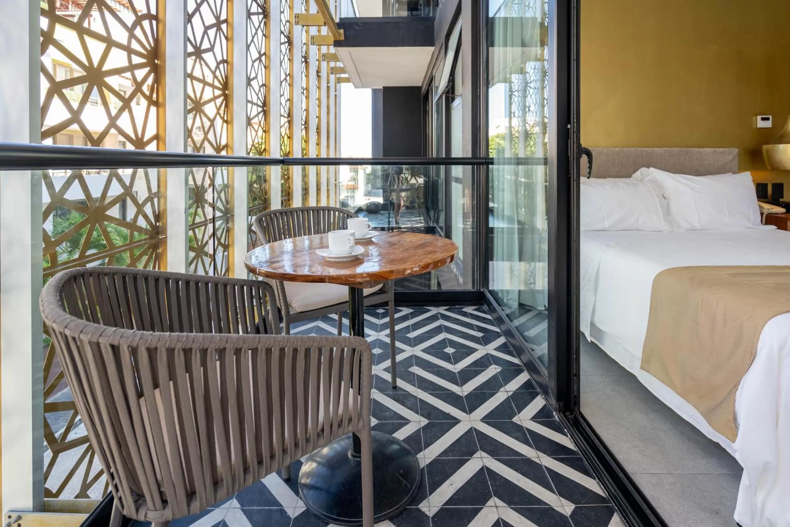 Balcony/Terrace, Bed in IT Boutique Hotel & Restaurant