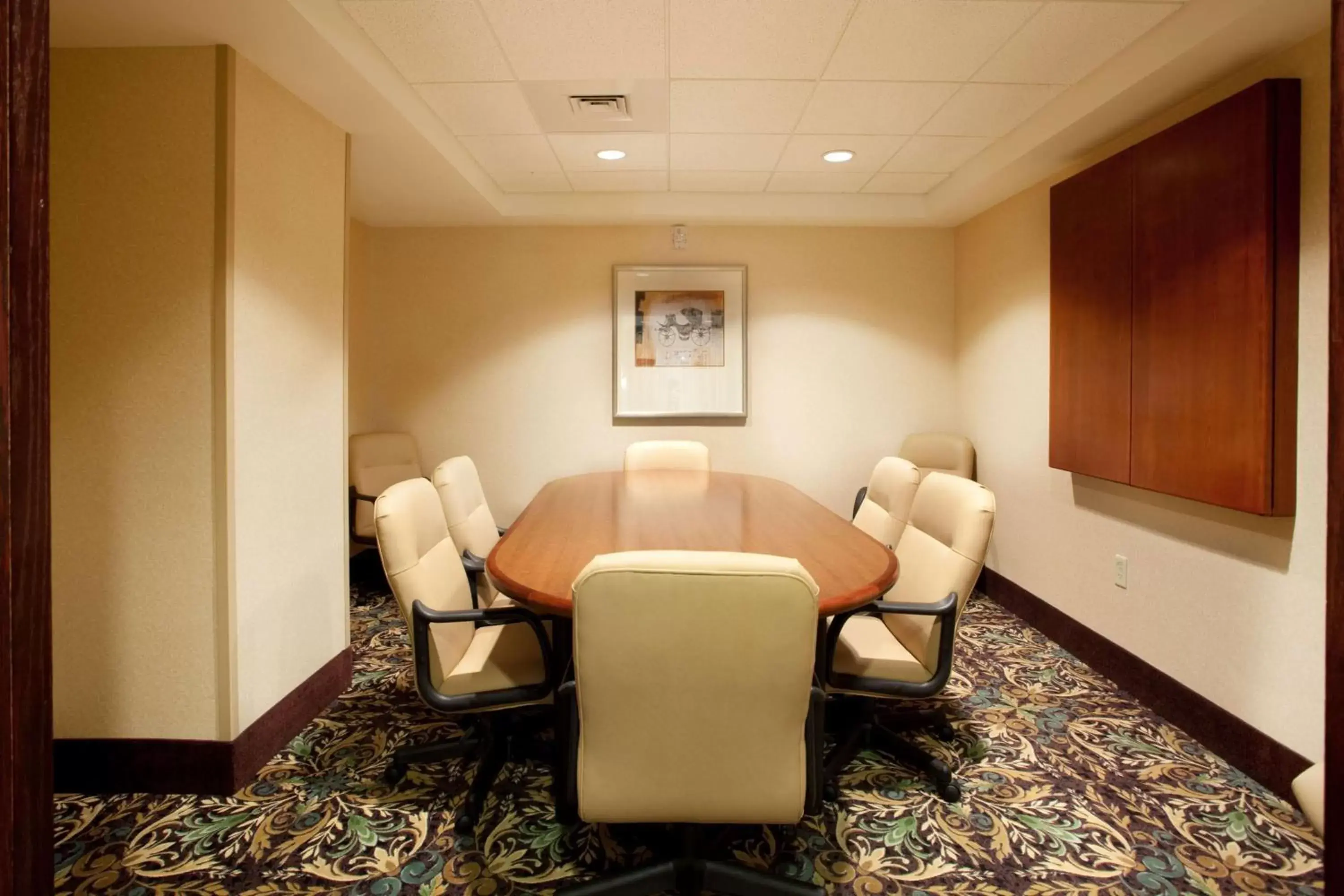 Meeting/conference room in Sonesta ES Suites Baton Rouge University at Southgate
