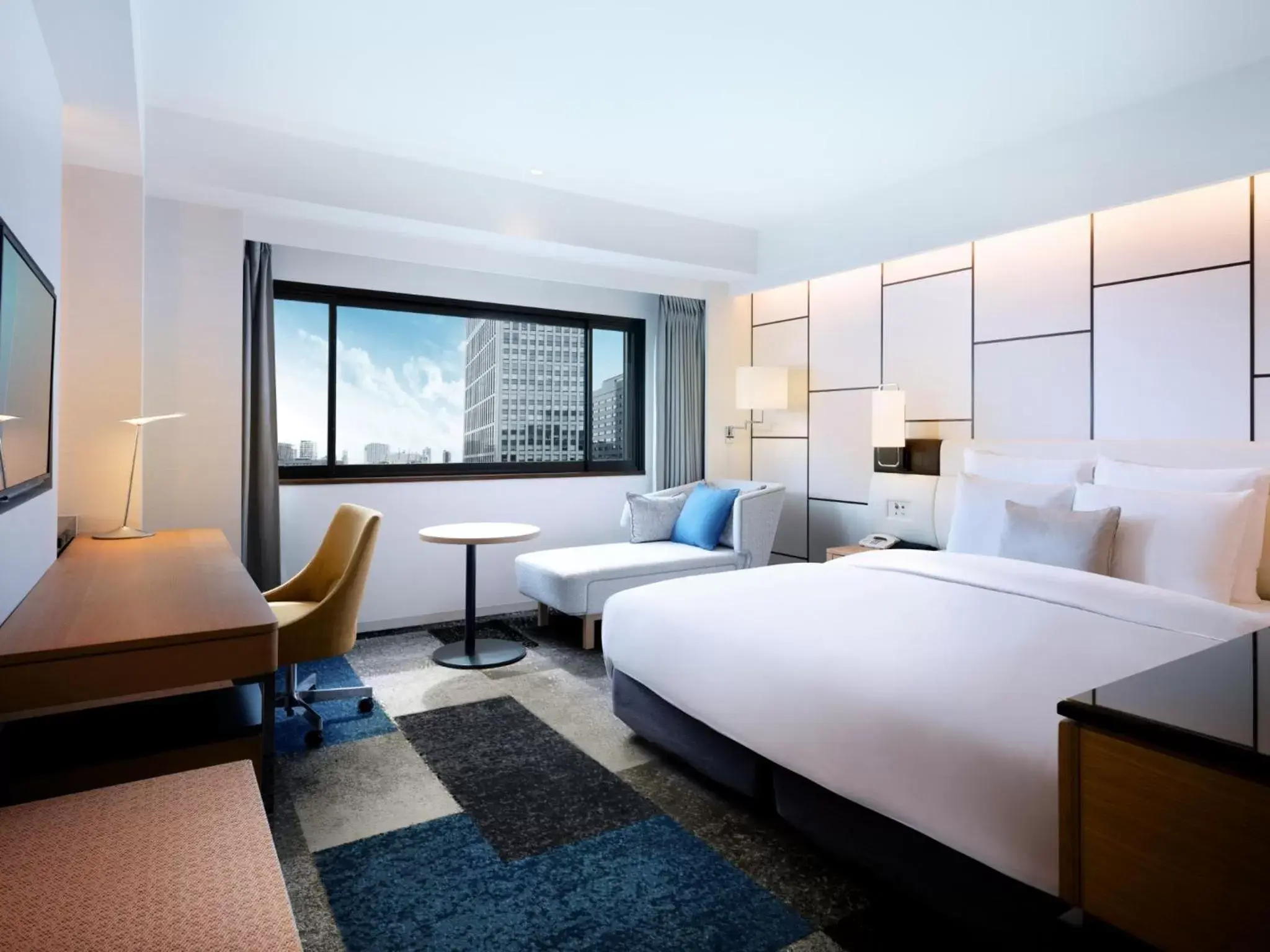 Photo of the whole room in ANA Crowne Plaza Osaka by IHG Photo of the whole room in ANA Crowne Plaza Osaka by IHG