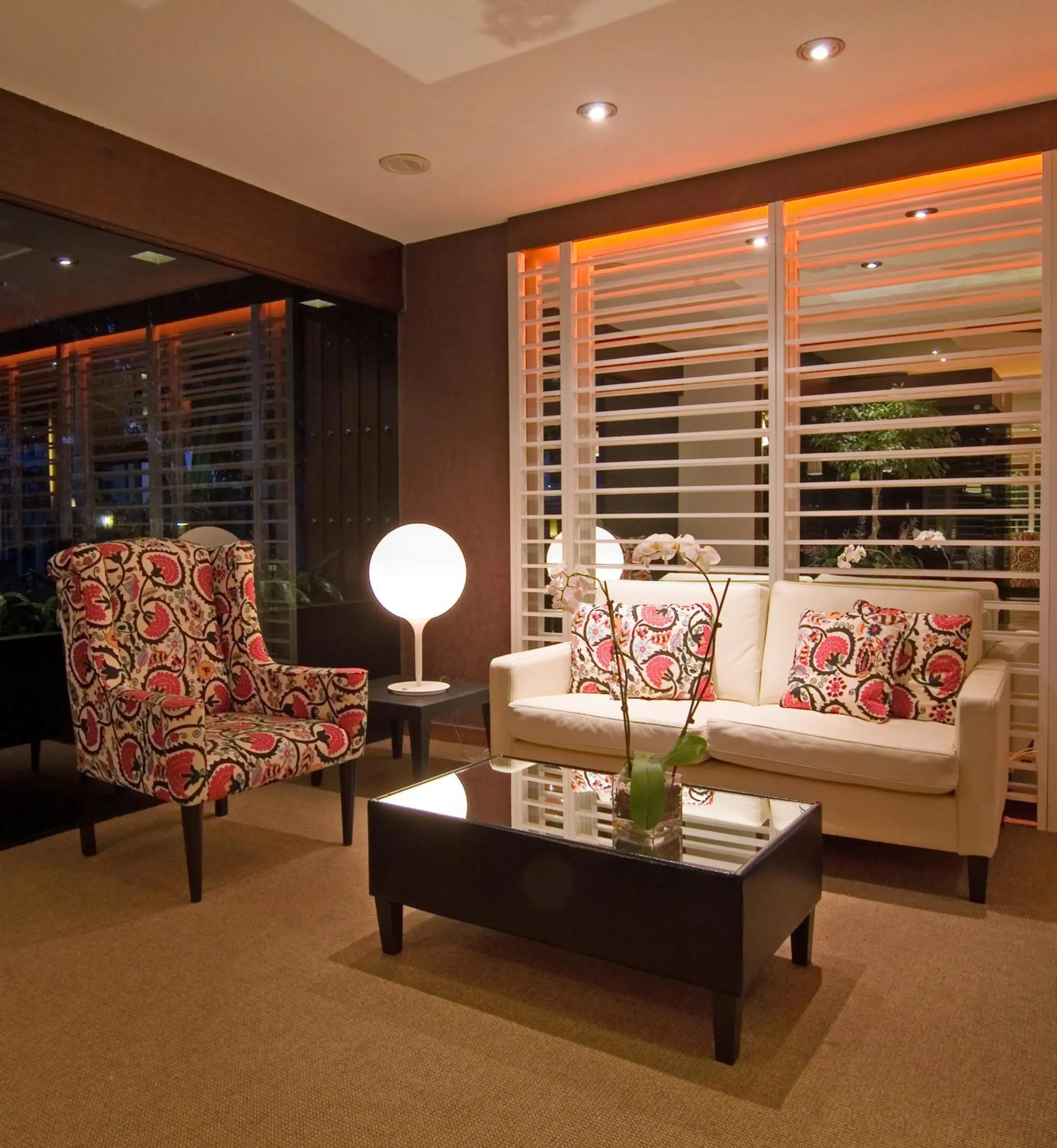 Lobby or reception, Seating Area in Pestana Carlton Madeira Ocean Resort Hotel