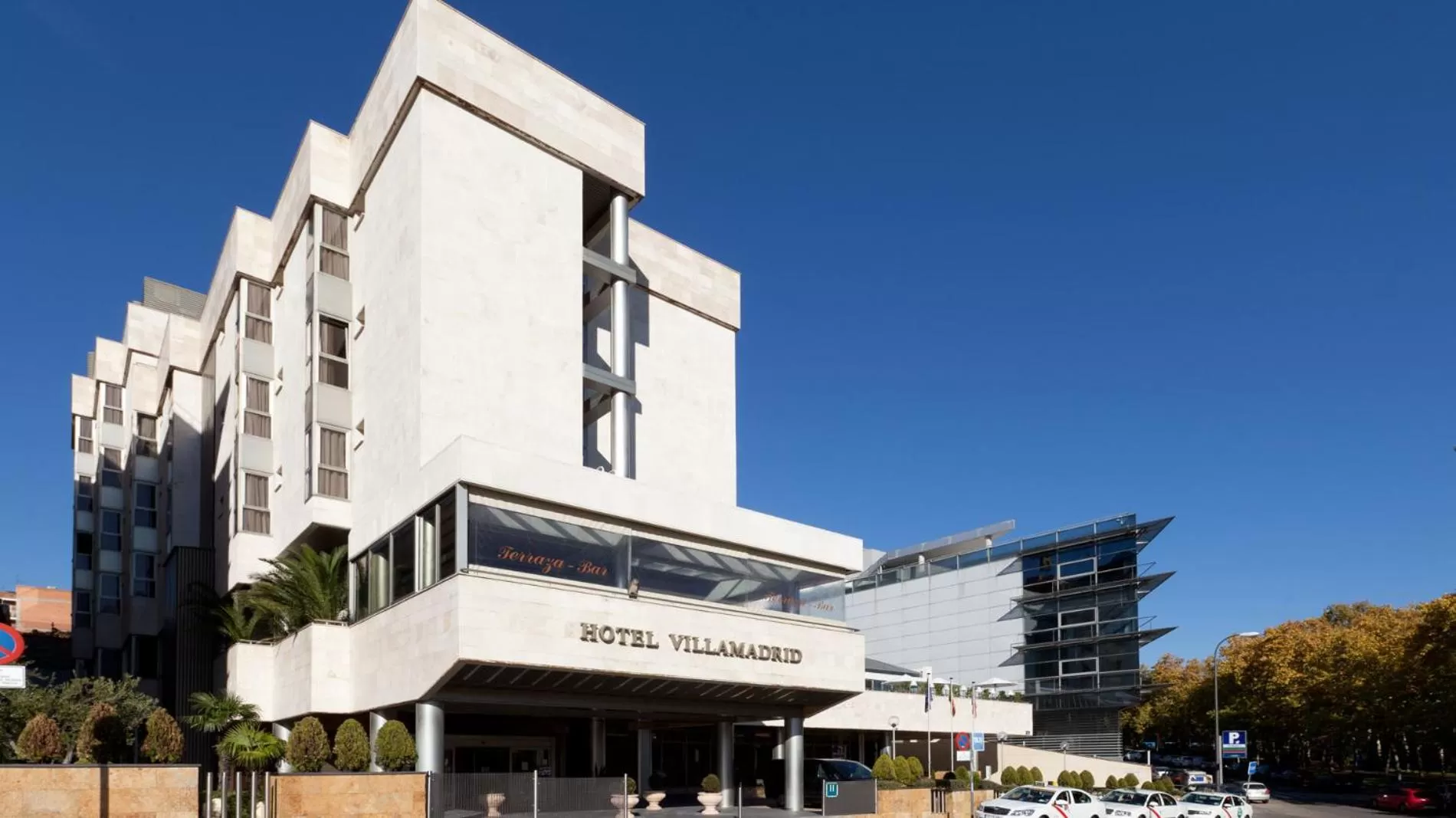 Property building in Hotel Villamadrid