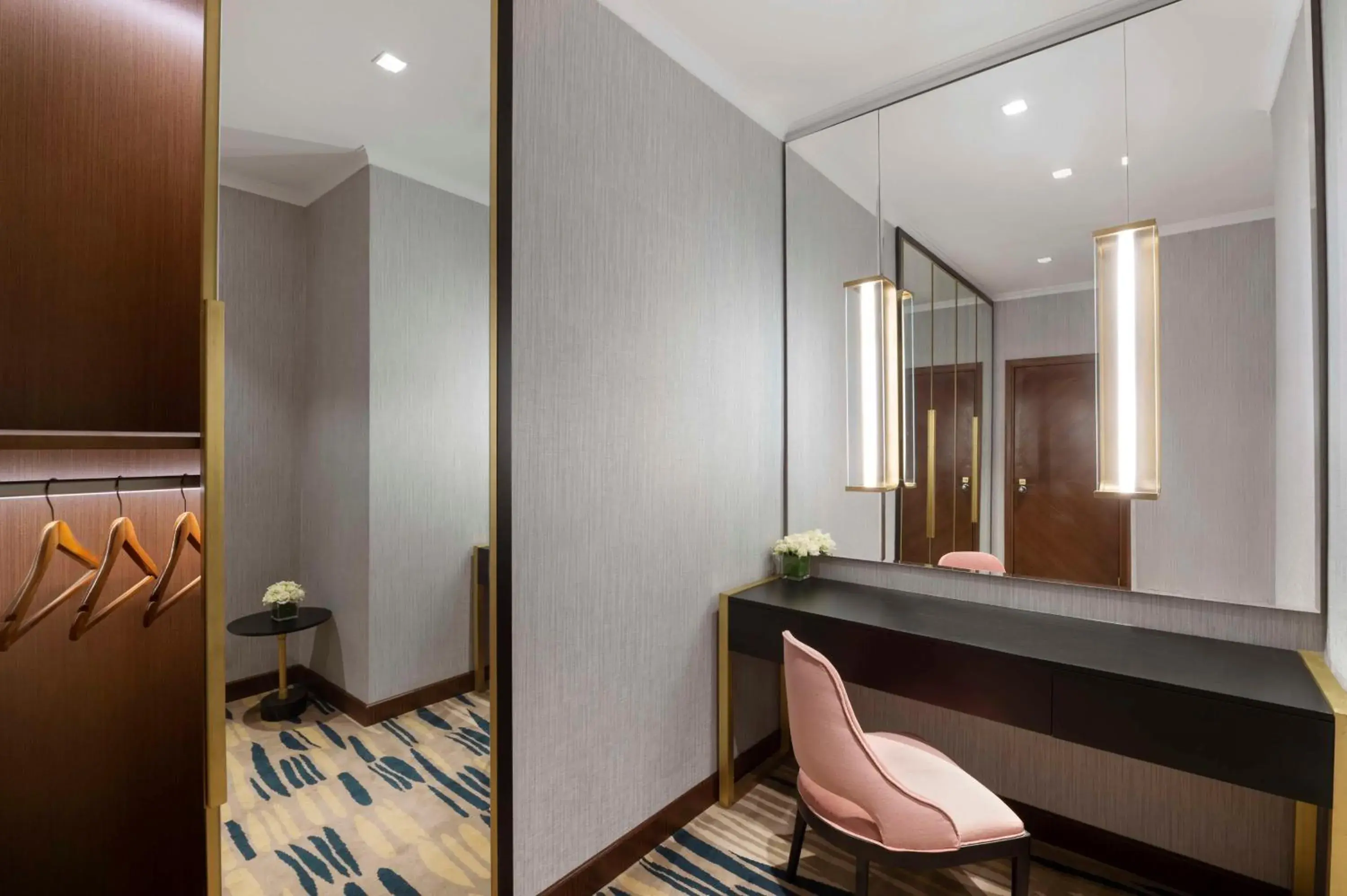 Photo of the whole room, Bathroom in Conrad Cairo Hotel & Casino