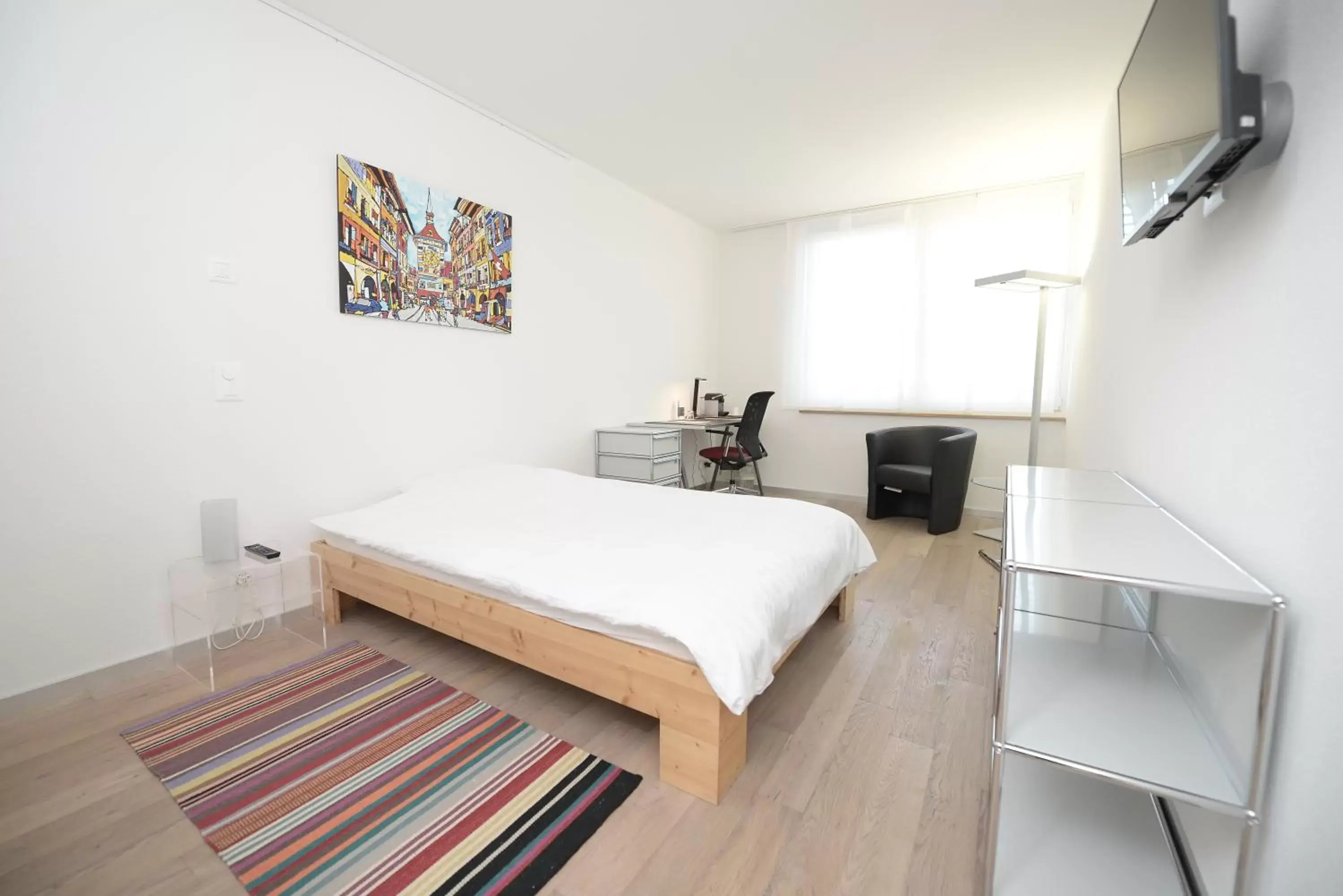 Single Room in Q.C.M. Campus Single Room in Q.C.M. Campus