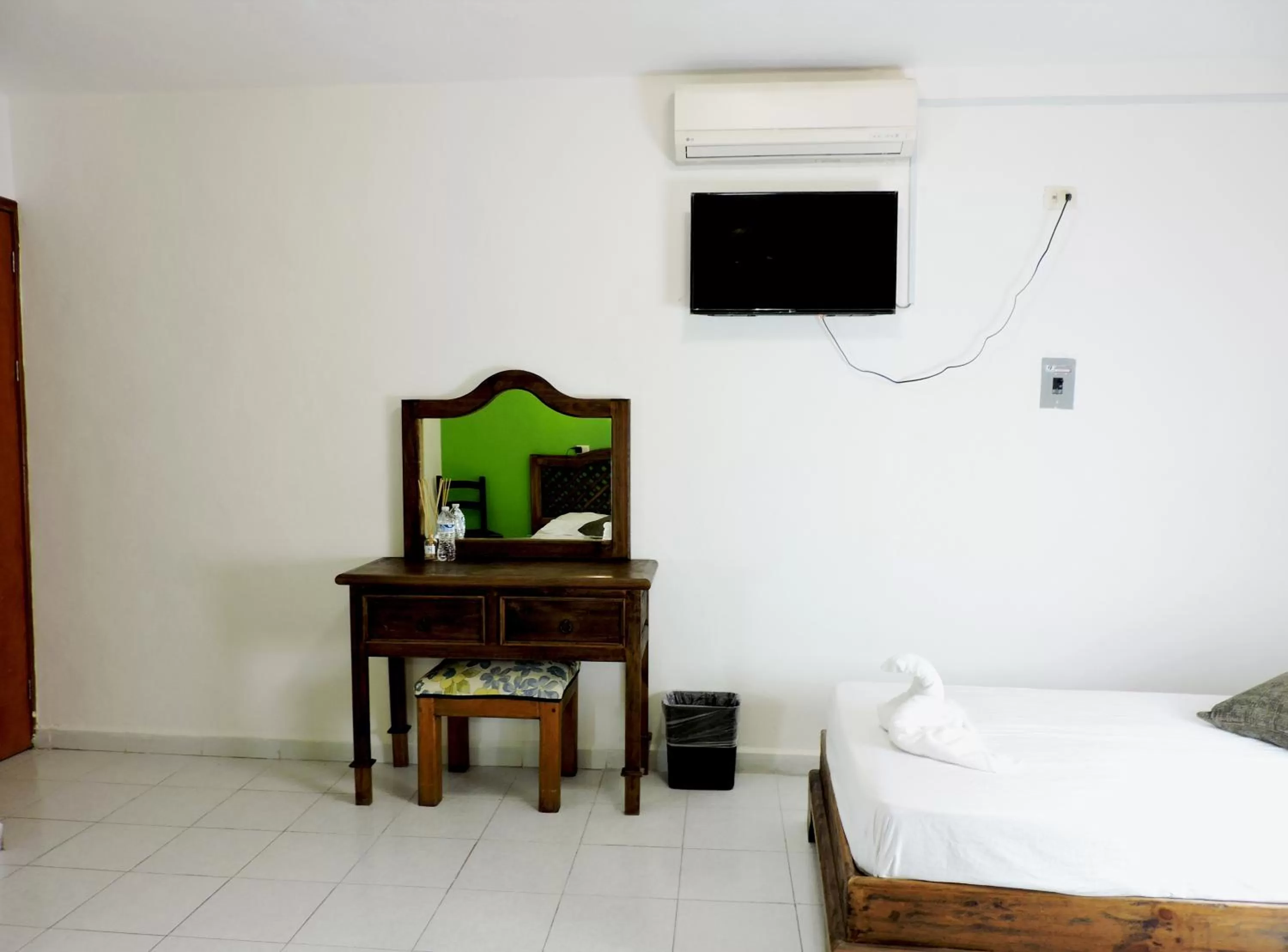 Bed in Hotel Valladolid