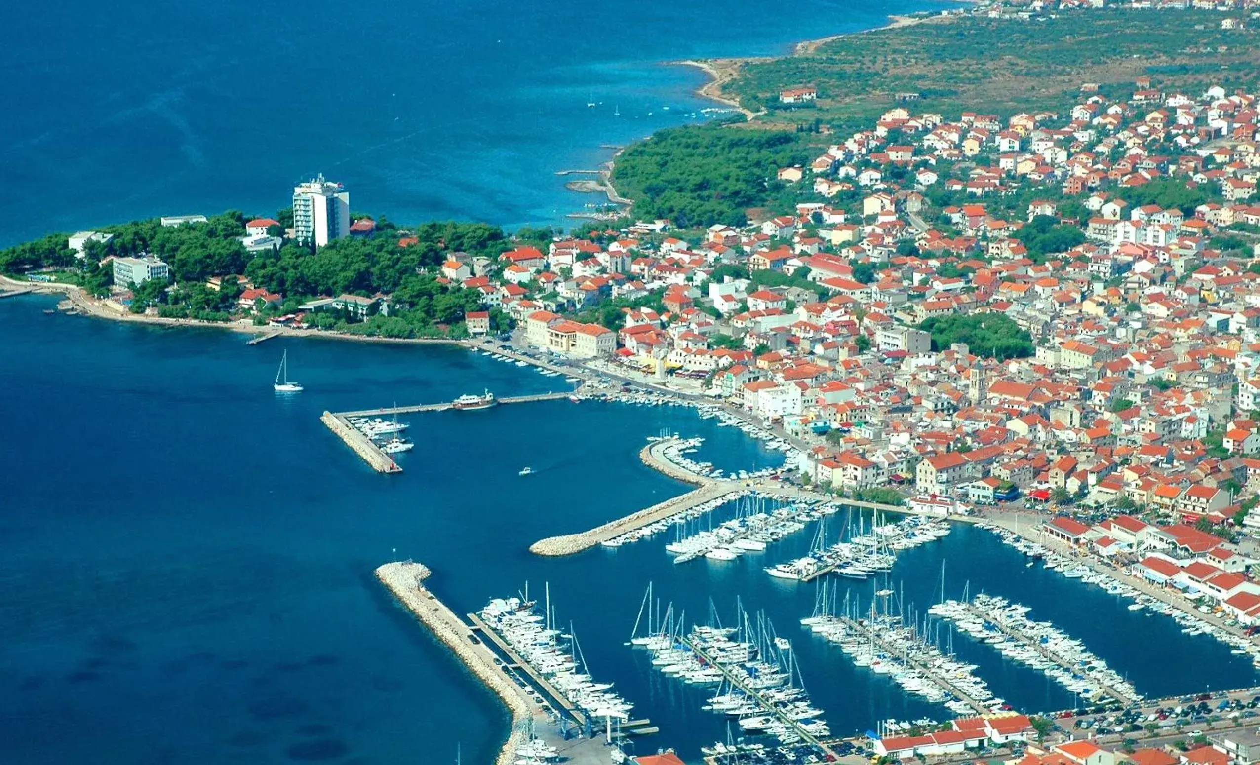 Neighbourhood, Bird's-eye View in Hotel Punta