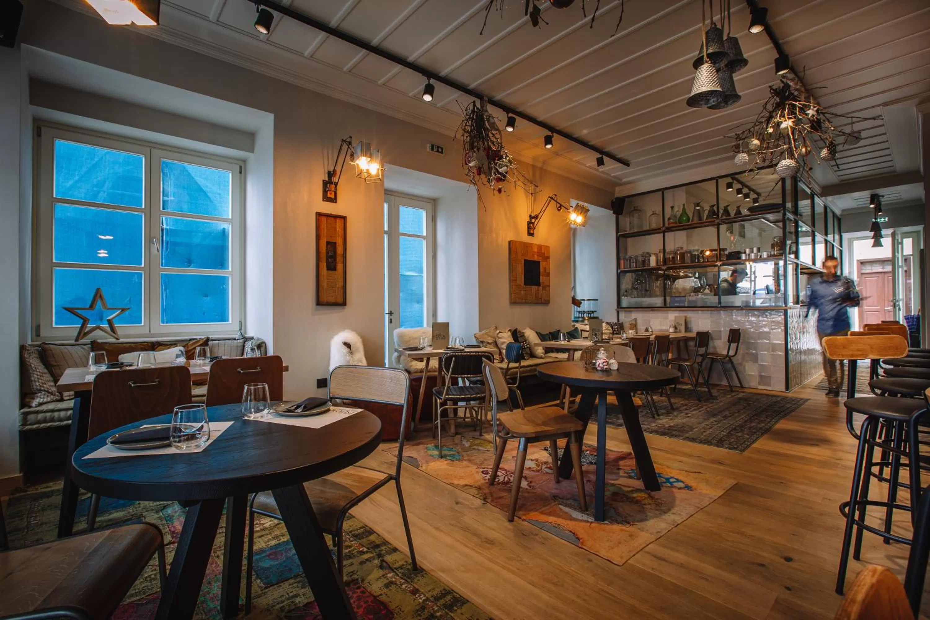 Restaurant/places to eat in Amymone and Adiandi