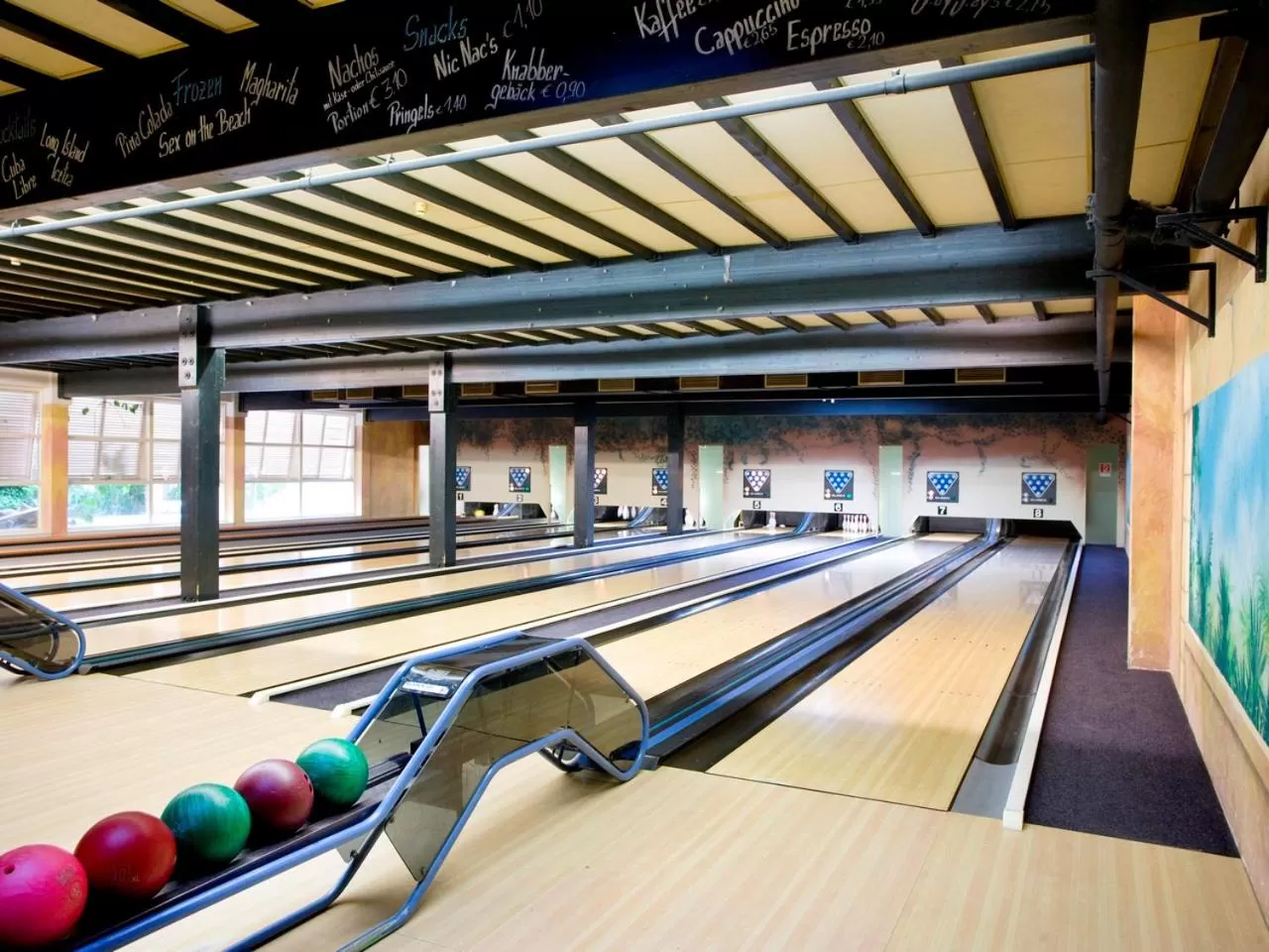 Bowling in Hotel Bispinger Heide by Center Parcs