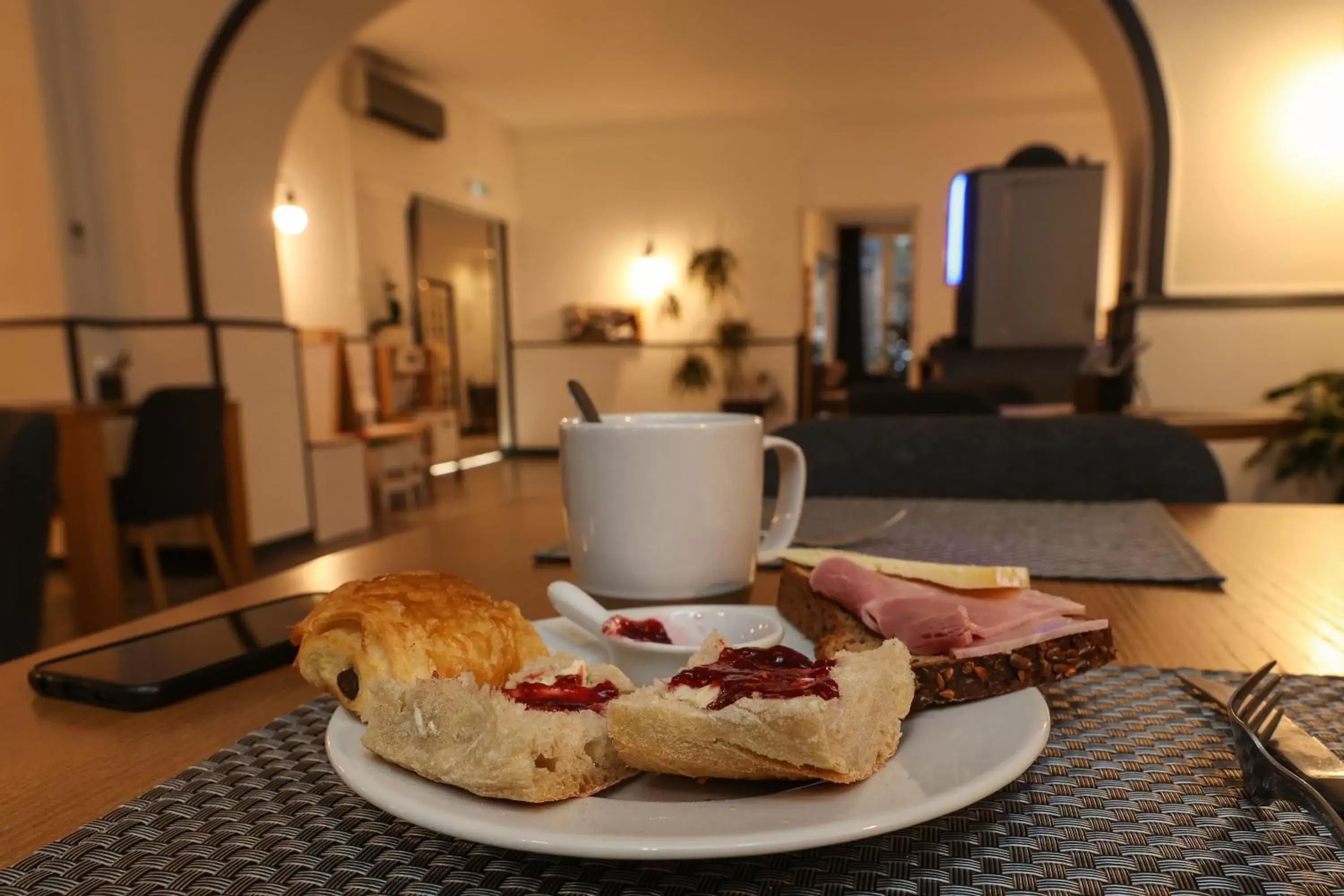 Food in Hôtel La Réserve de Brive