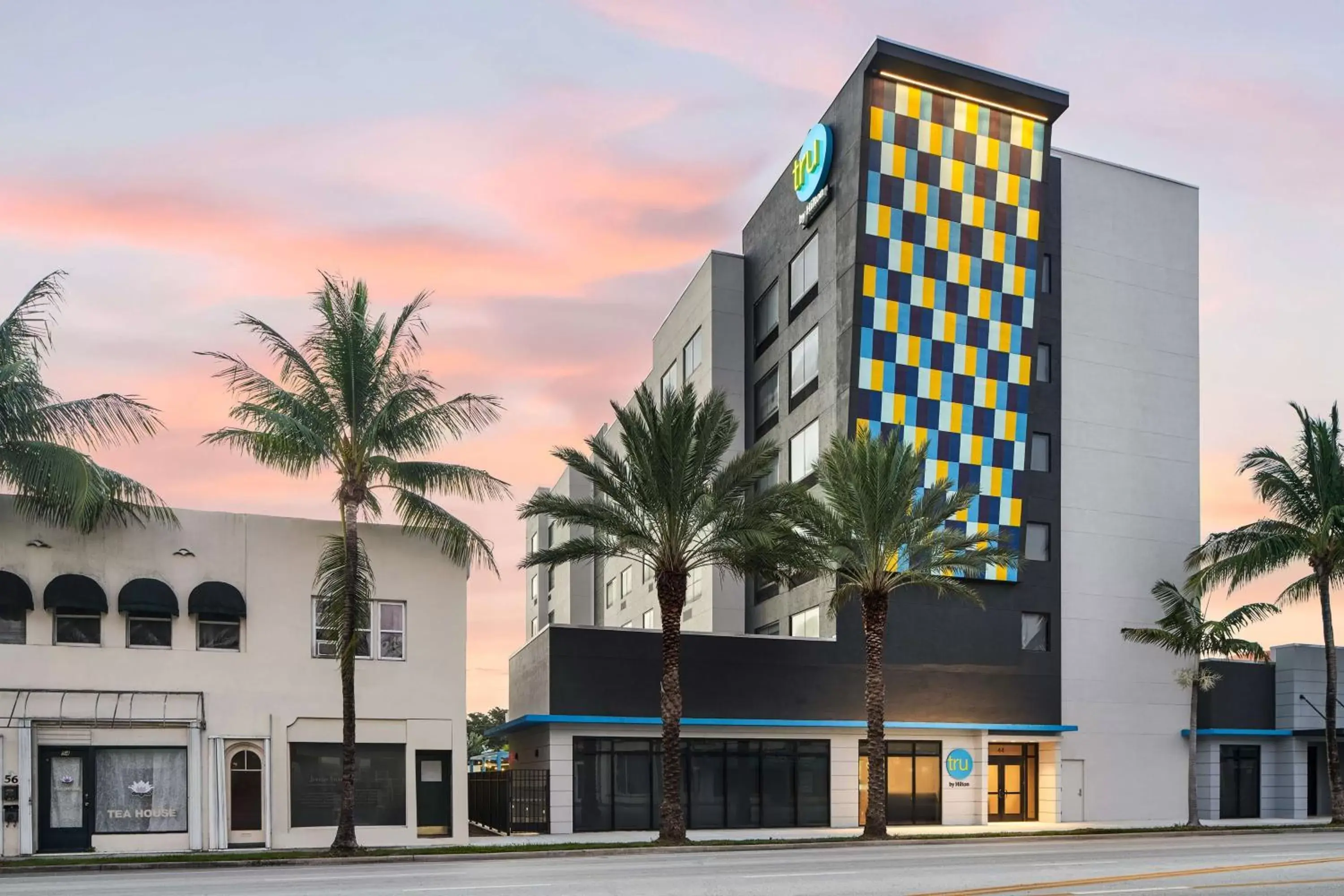 Property Building in Tru By Hilton Ft Lauderdale Airport