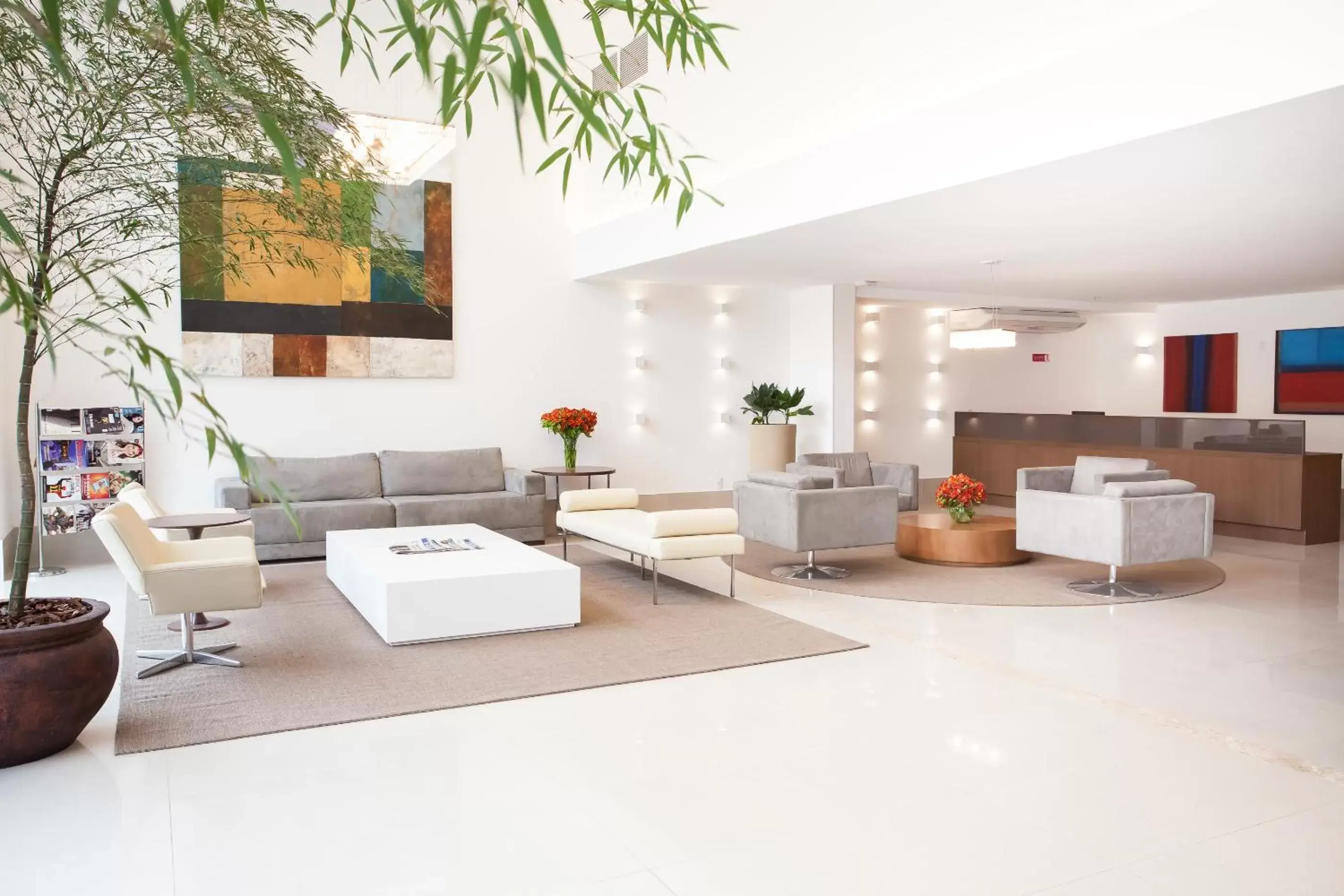 Lobby or reception, Lobby/Reception in Ramada Hotel & Suites Campos Pelinca