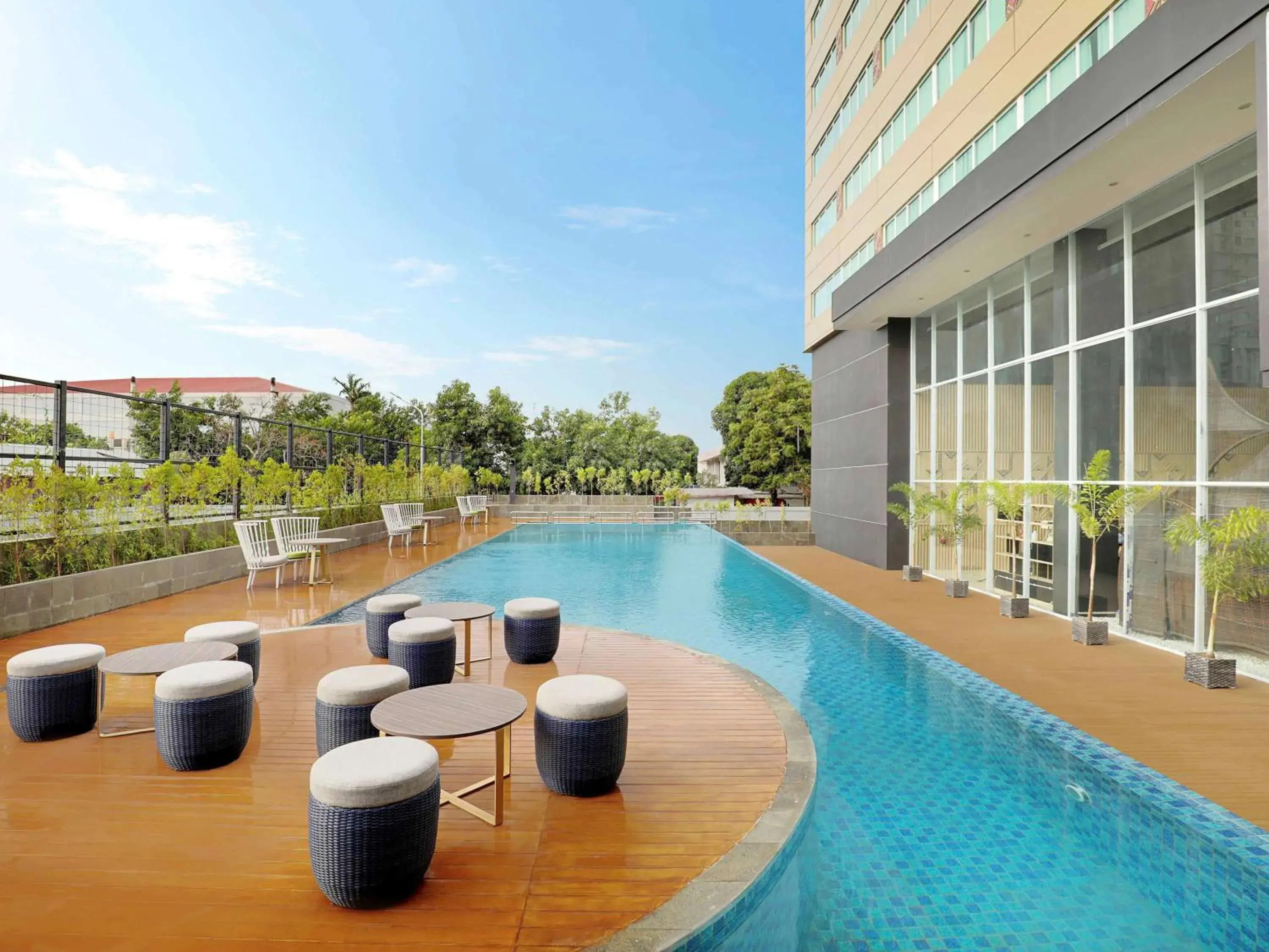 Spa and wellness centre/facilities, Swimming Pool in Mercure Makassar Nexa Pettarani