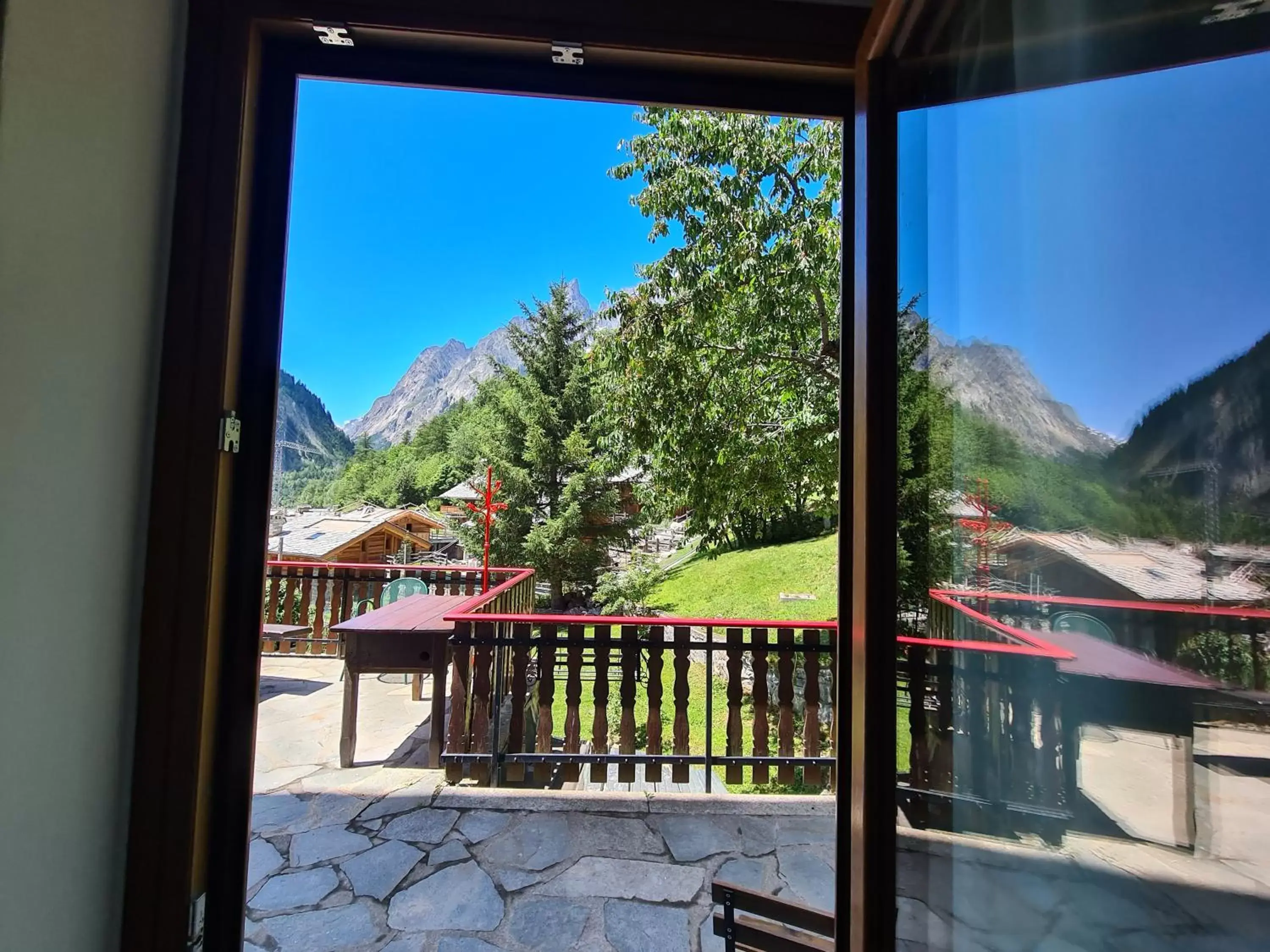 Balcony/Terrace in Hotel Dente Del Gigante