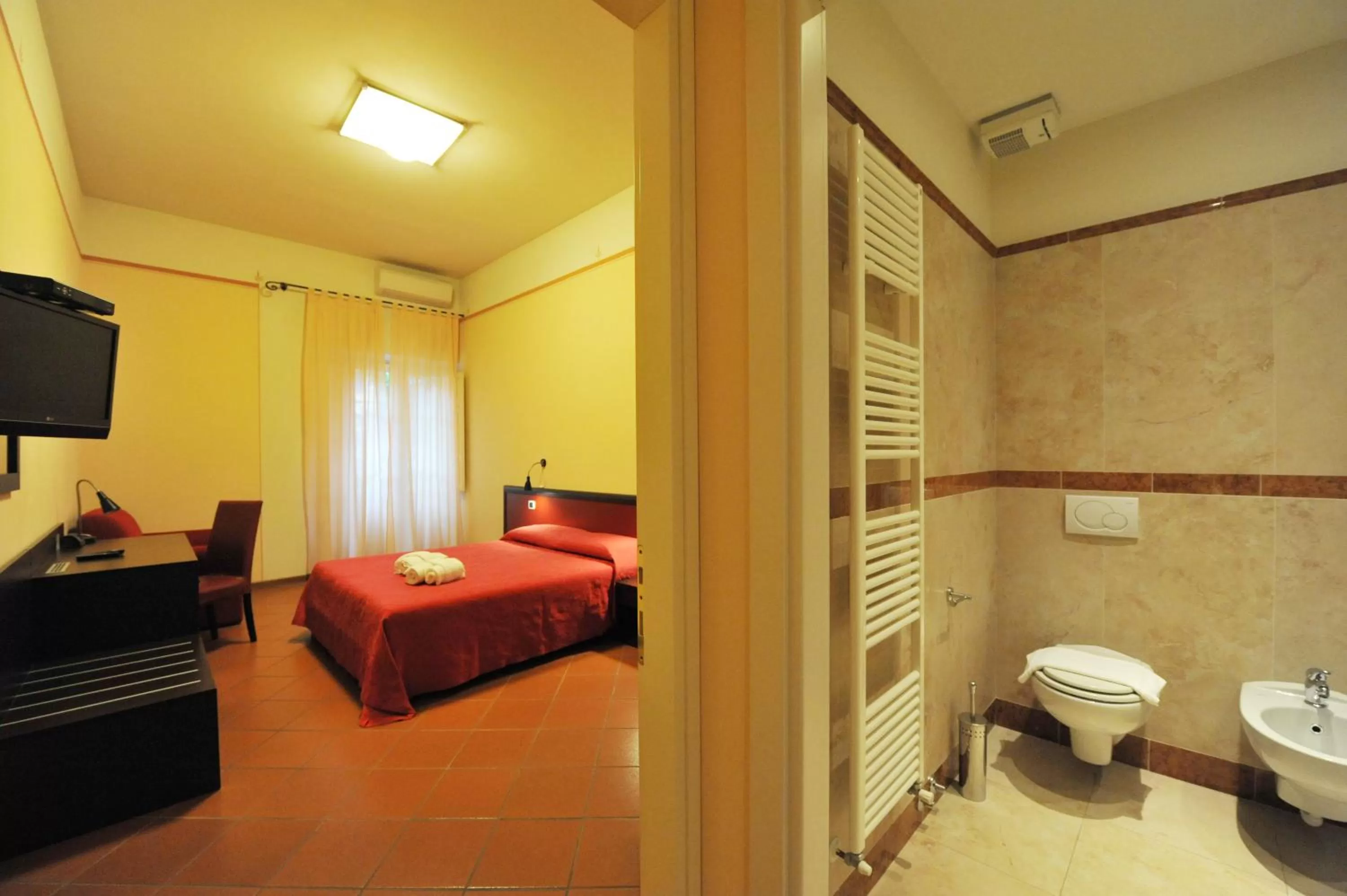 Bathroom, Bed in B&B Il Seminario