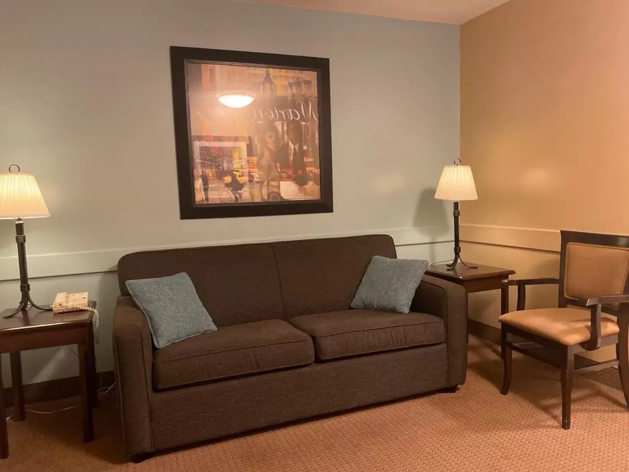 Living room in Super 8 by Wyndham Edmonton South